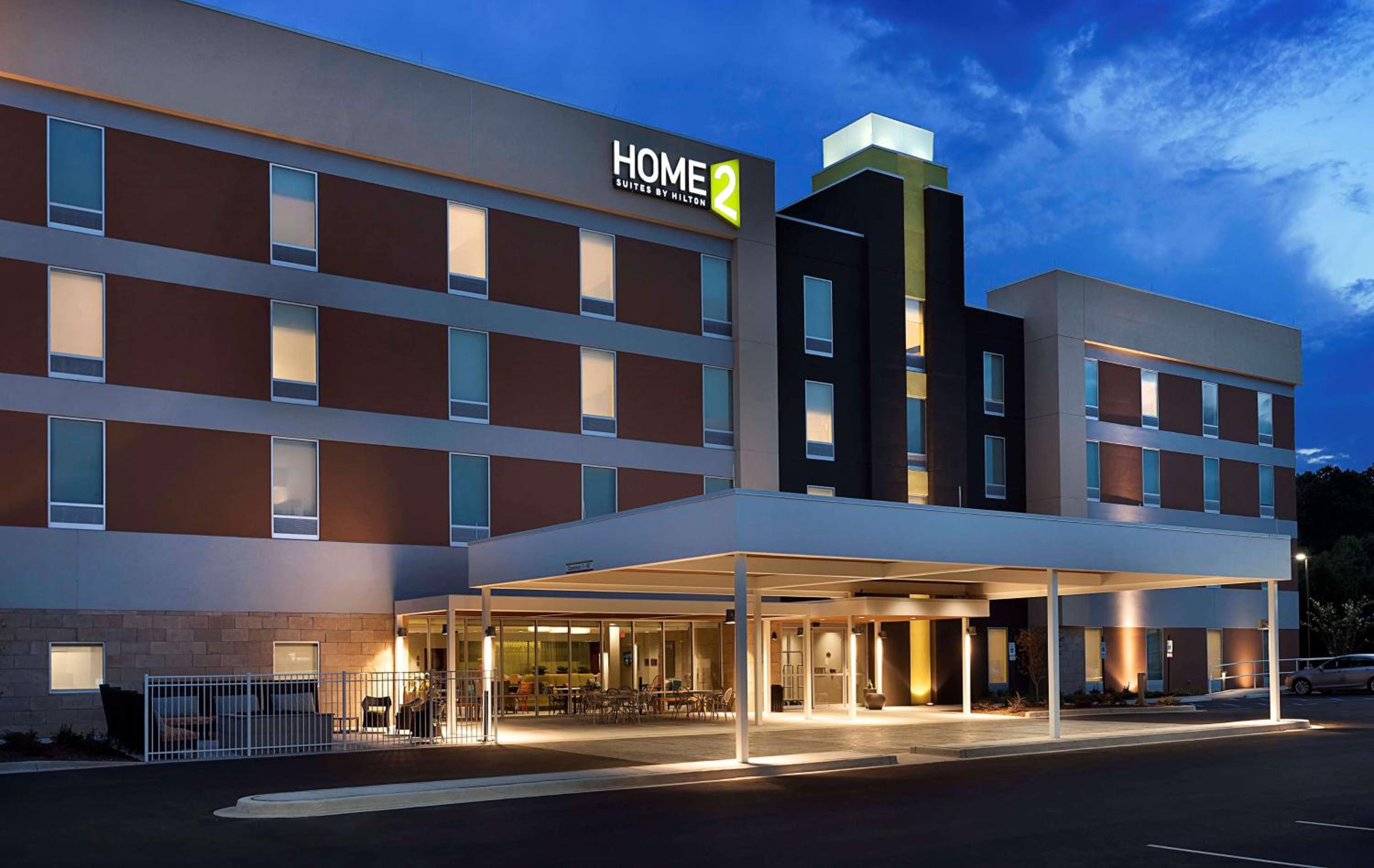 Hotel Home2 Suites by Hilton Greenville Airport - Image 1