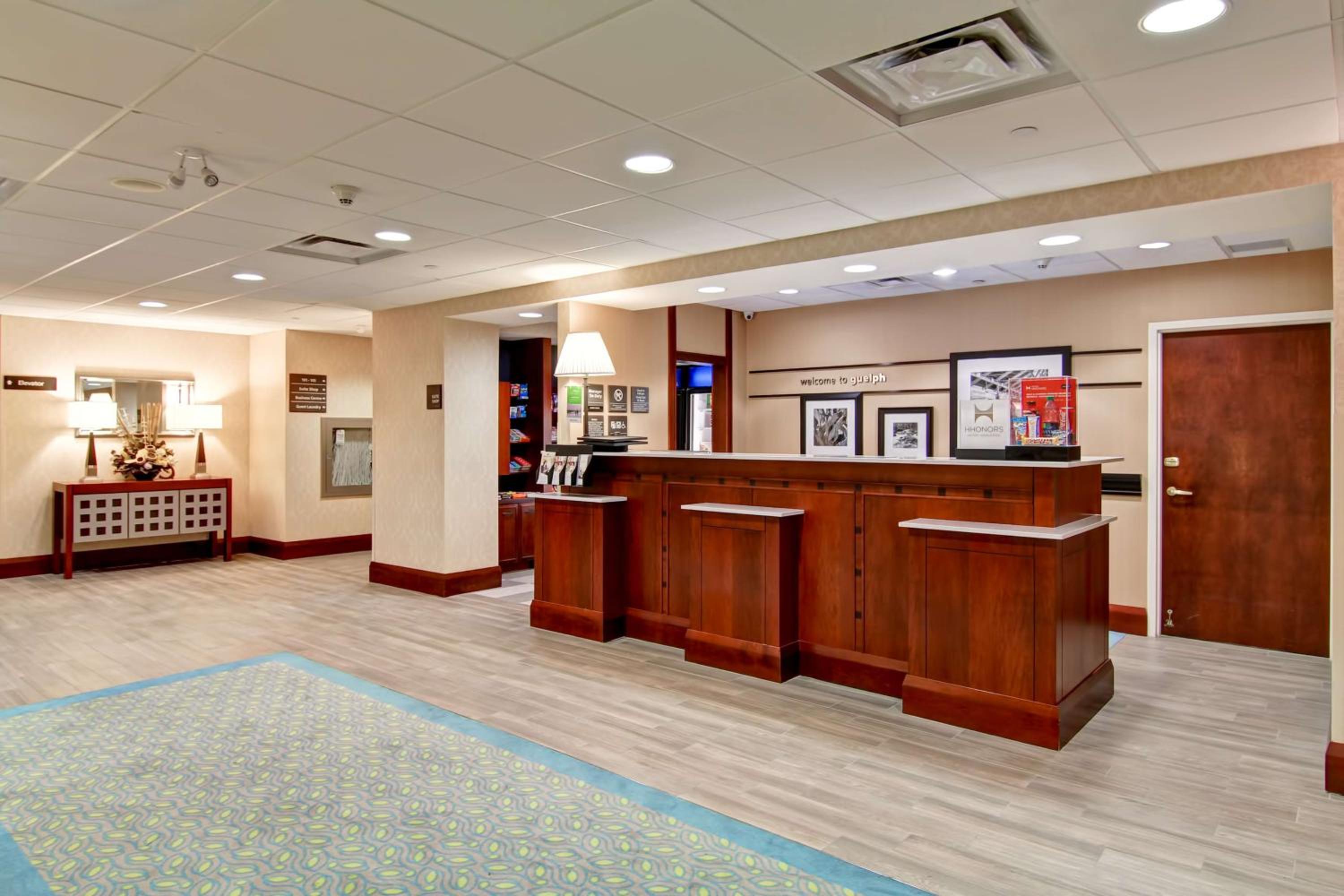 Guelph Vacations - Hampton Inn Suites Guelph - Property Image 55
