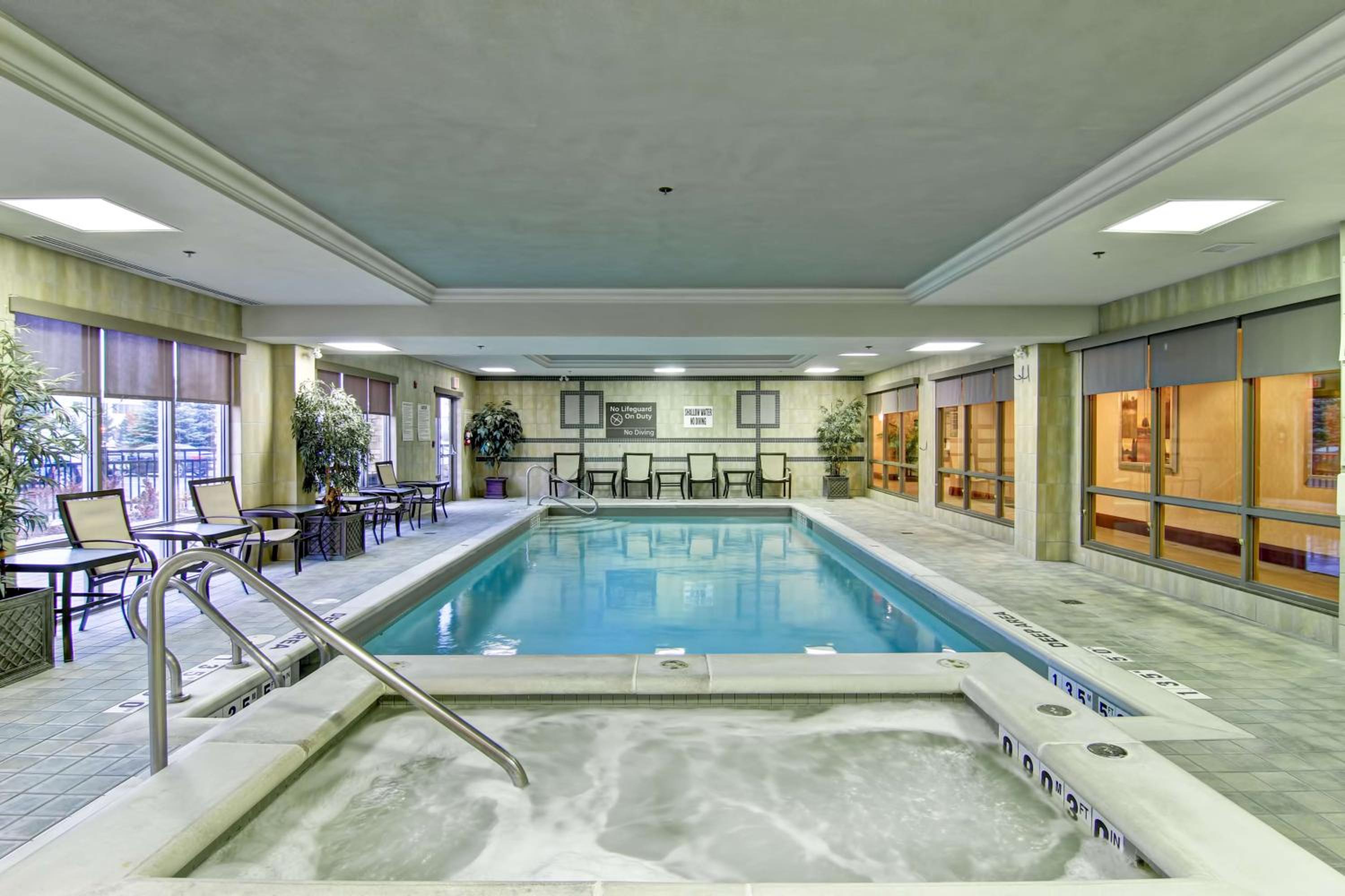 Guelph Vacations - Hampton Inn Suites Guelph - Property Image 56