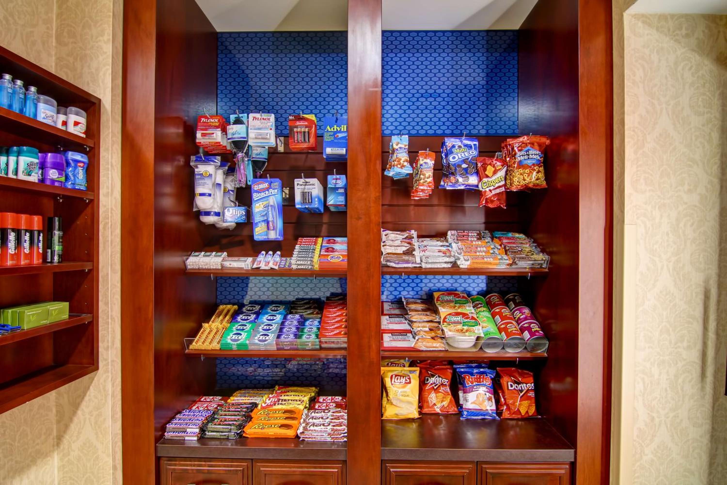 Guelph Vacations - Hampton Inn Suites Guelph - Property Image 60