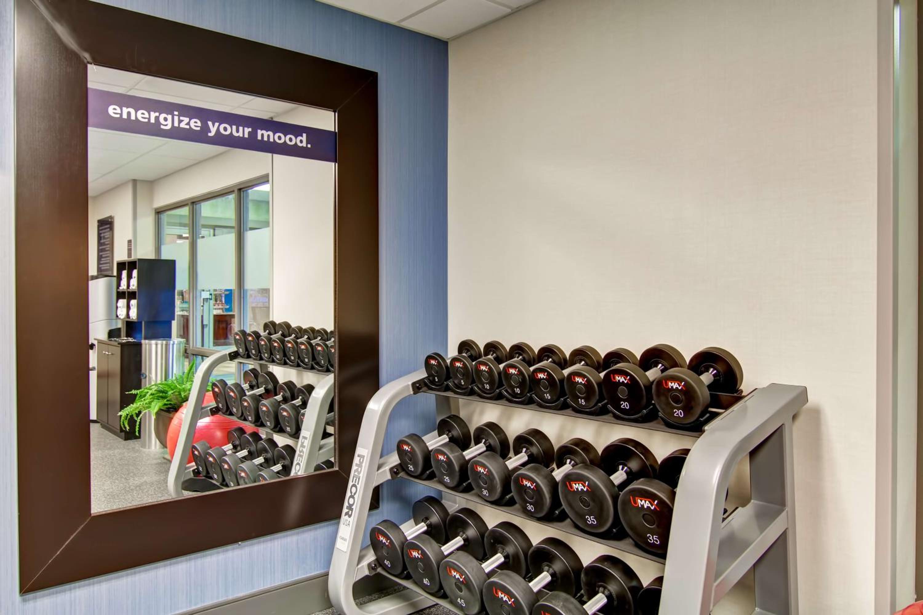 Guelph Vacations - Hampton Inn Suites Guelph - Property Image 5