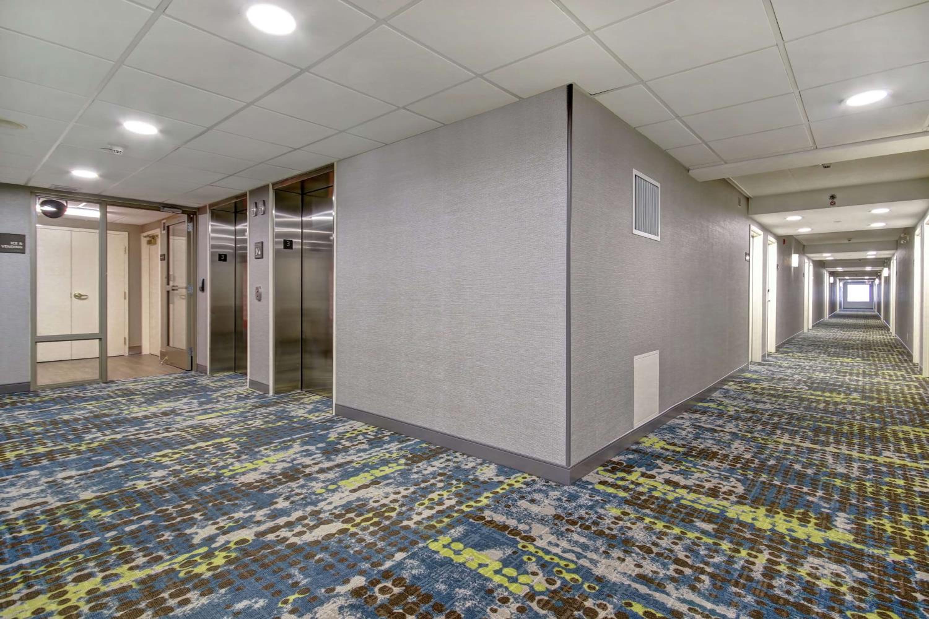 Guelph Vacations - Hampton Inn Suites Guelph - Property Image 43