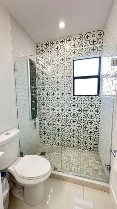 Stanza Hearth of Miami Design District and Wynwood, Parking, Laundry, Workstation, Fully equipped Apts, 24/7 Guest support #6