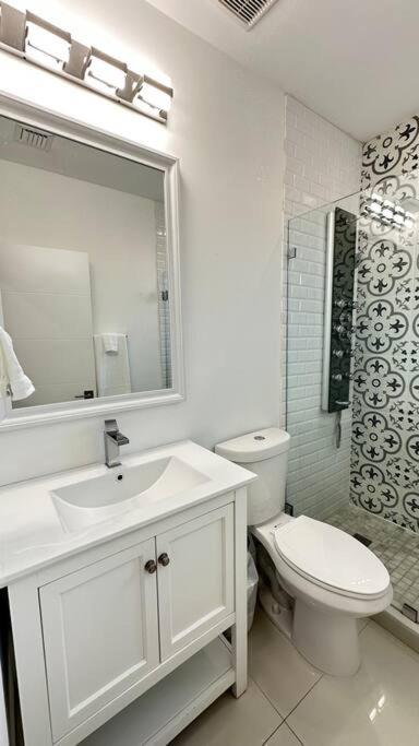 Stanza Hearth of Miami Design District and Wynwood, Parking, Laundry, Workstation, Fully equipped Apts, 24/7 Guest support #6