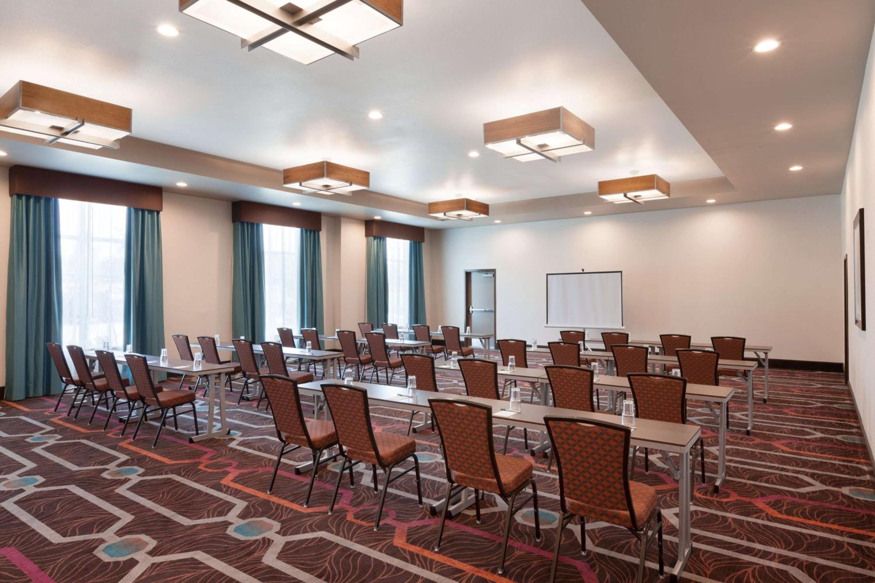 Homewood Suites by Hilton North Houston/Spring - Property Image 9