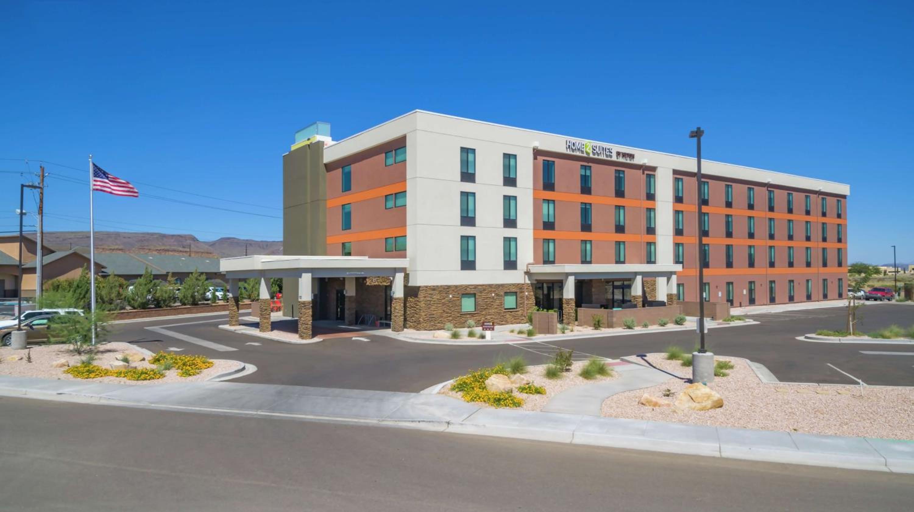 Kingman Vacations - Home2 Suites by Hilton Kingman - Property Image 1