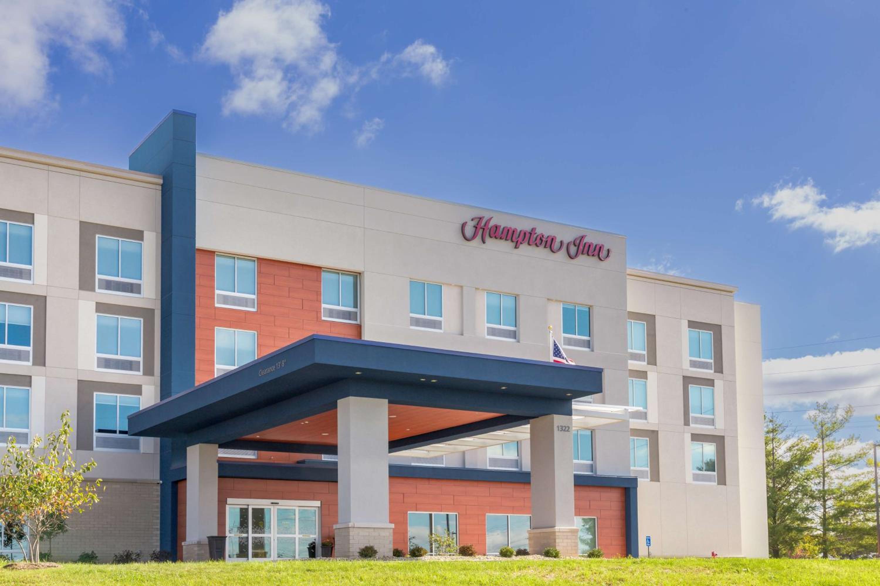 Bloomington Vacations - Hampton Inn Bedford In, In - Property Image 3