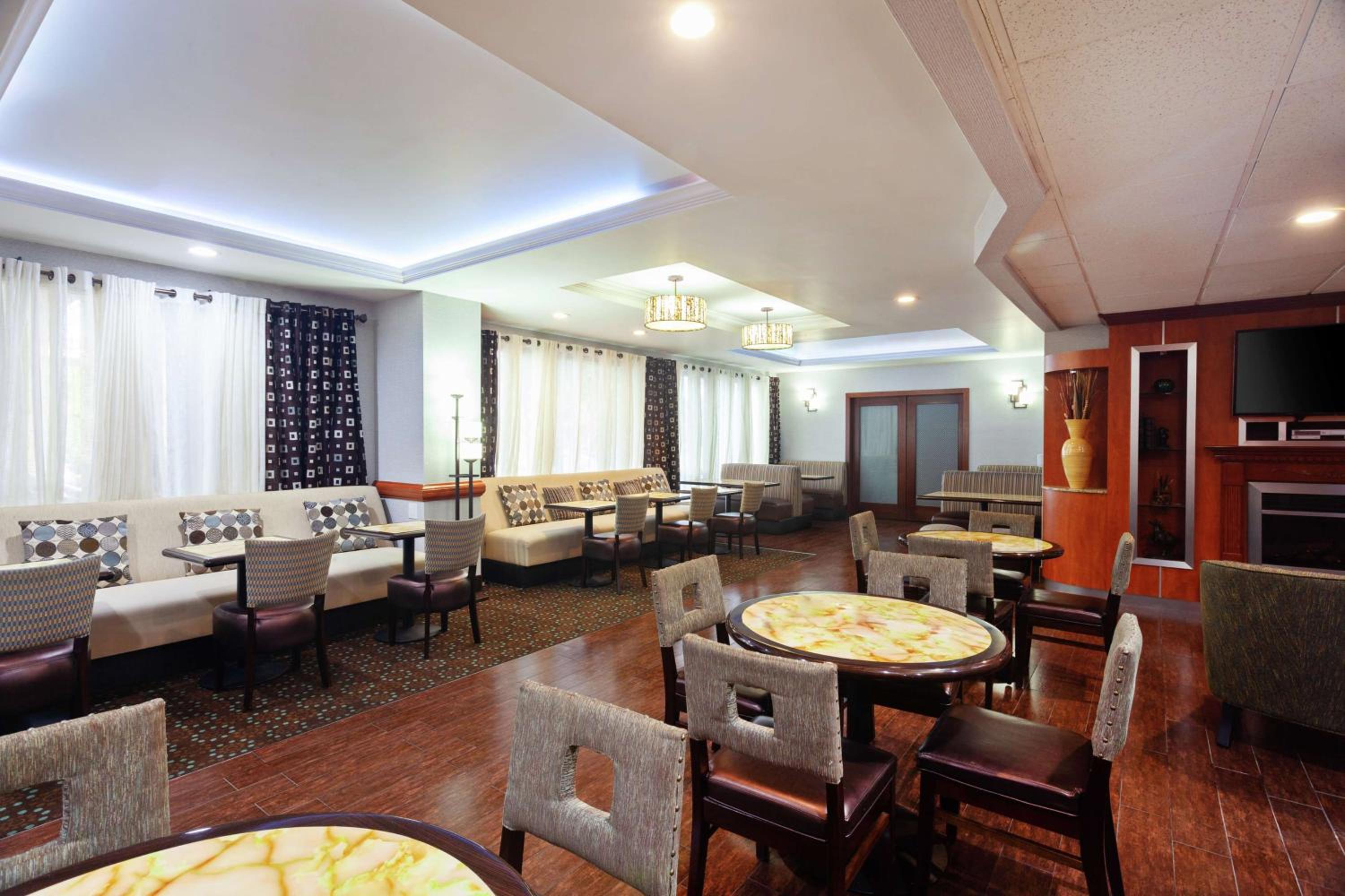Hampton Inn Los Angeles/Arcadia - Property Image 15