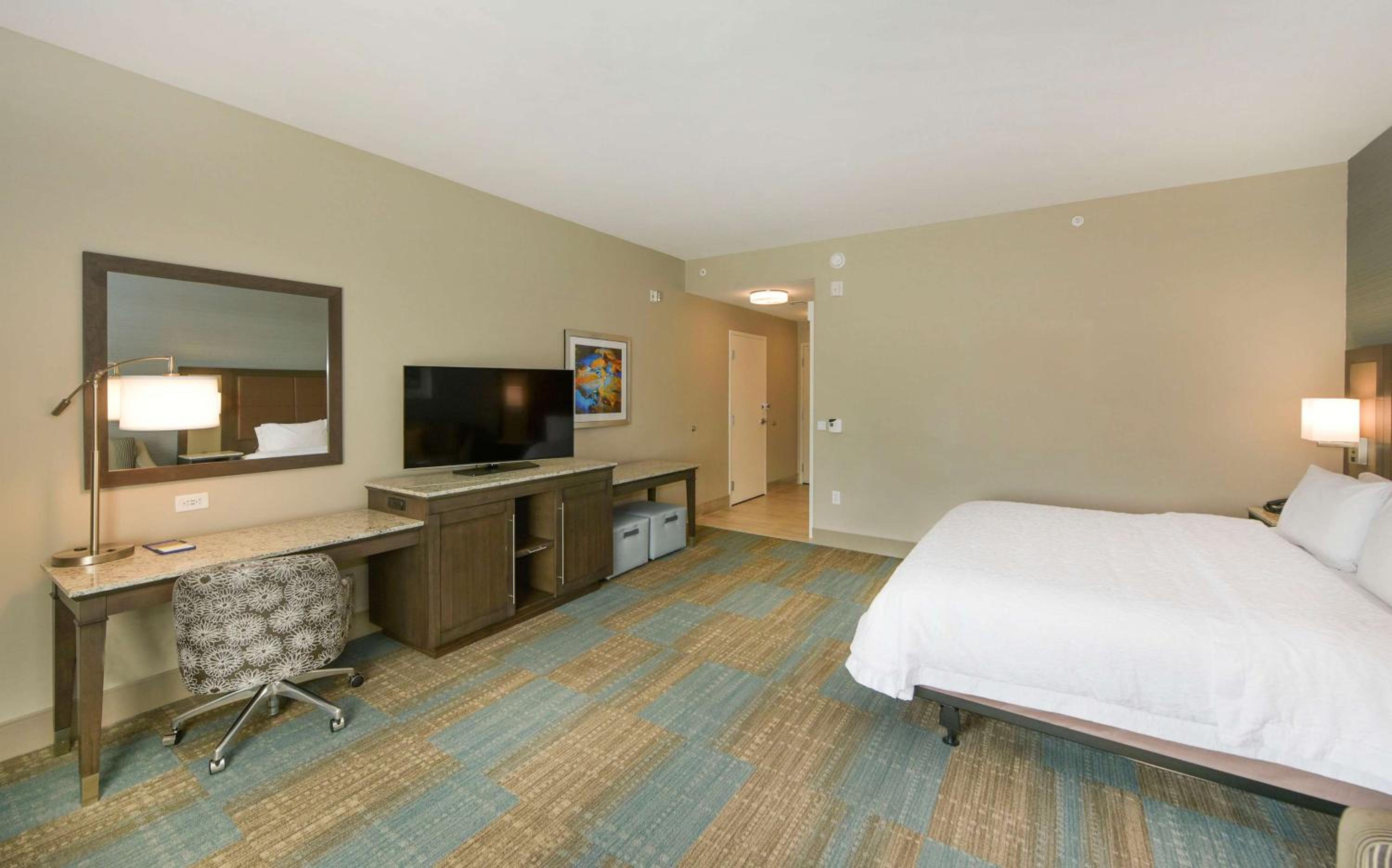 Lumberton Vacations - Hampton Inn Lumberton, NC - Property Image 9