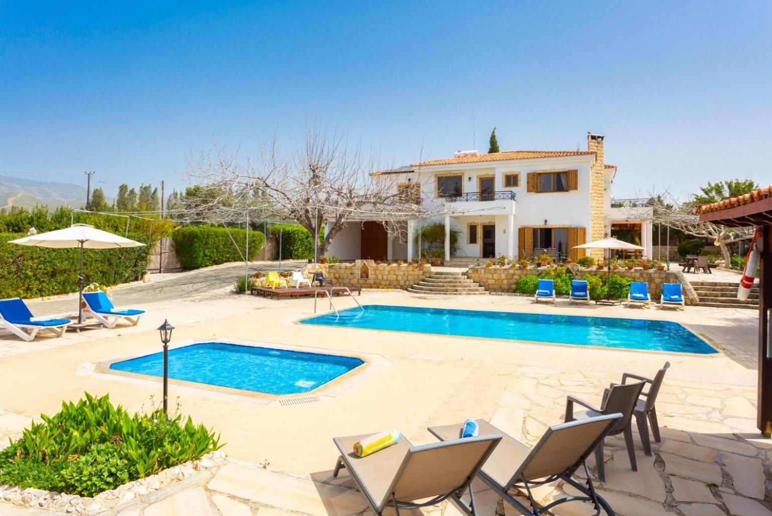 Villa Xenios Dias view 4