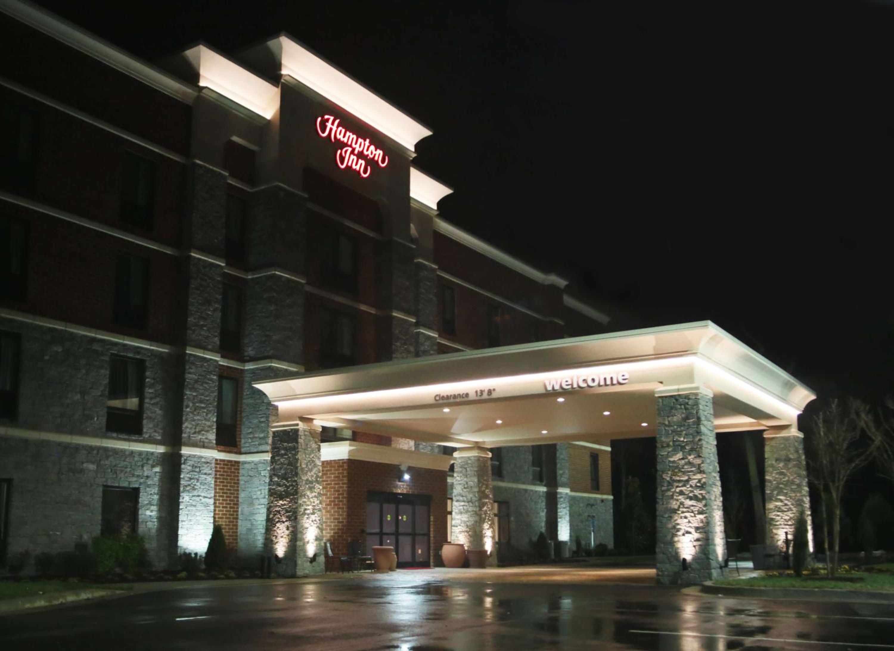 Hotel Hampton Inn Lexington Medical Center, KY - Image 1