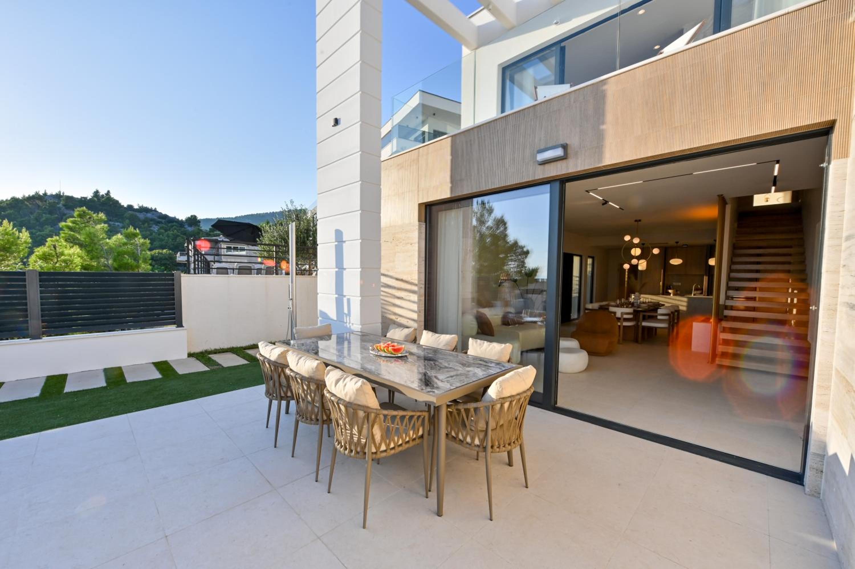 Villa Rosemary West - Heated Infinity Swimming Pool - Jacuzzi - Sea View