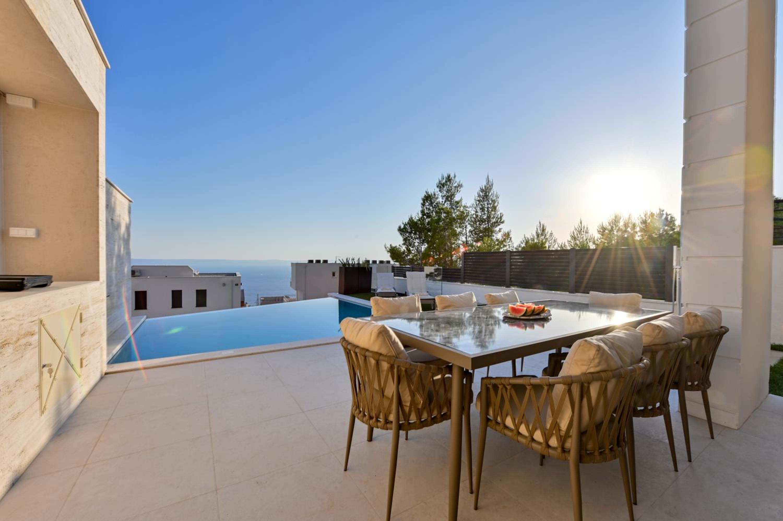 Villa Rosemary West - Heated Infinity Swimming Pool - Jacuzzi - Sea View