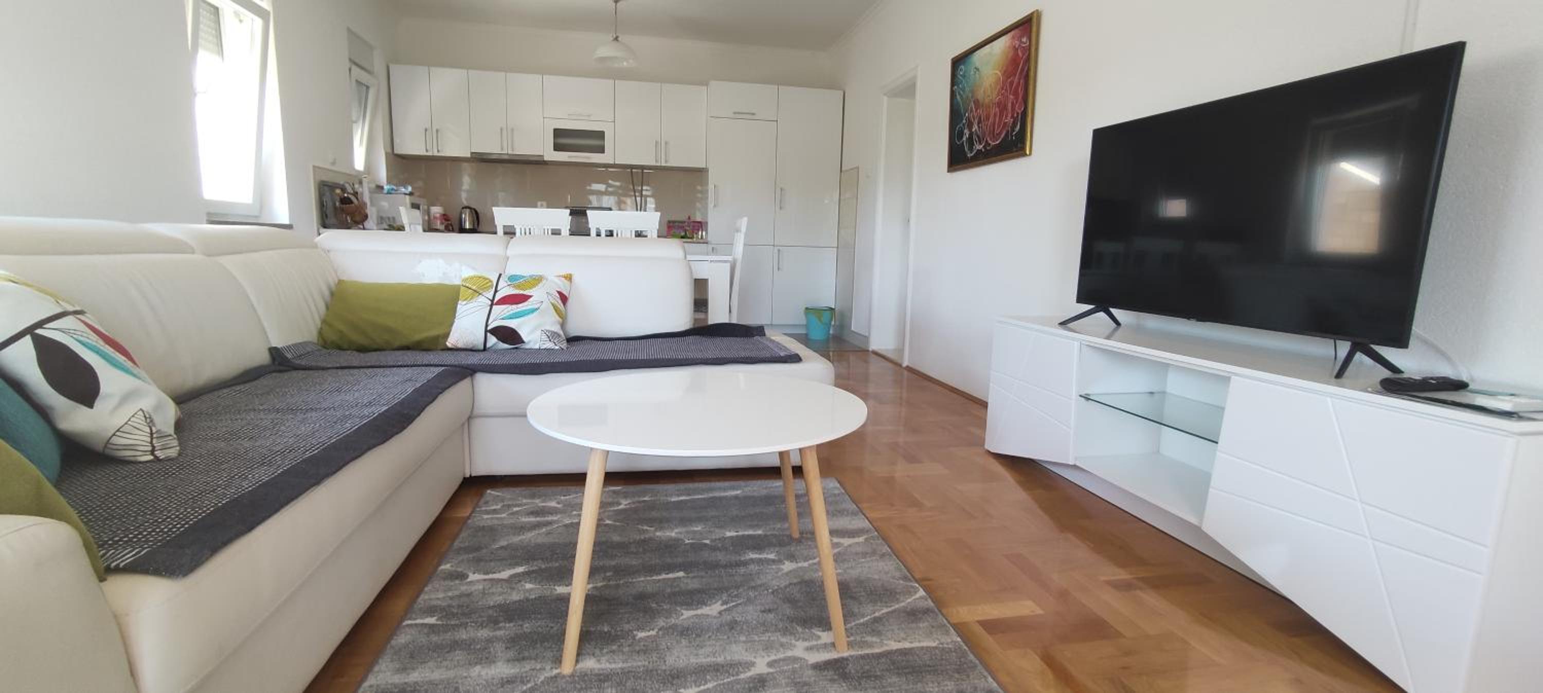 Sun garden apartment