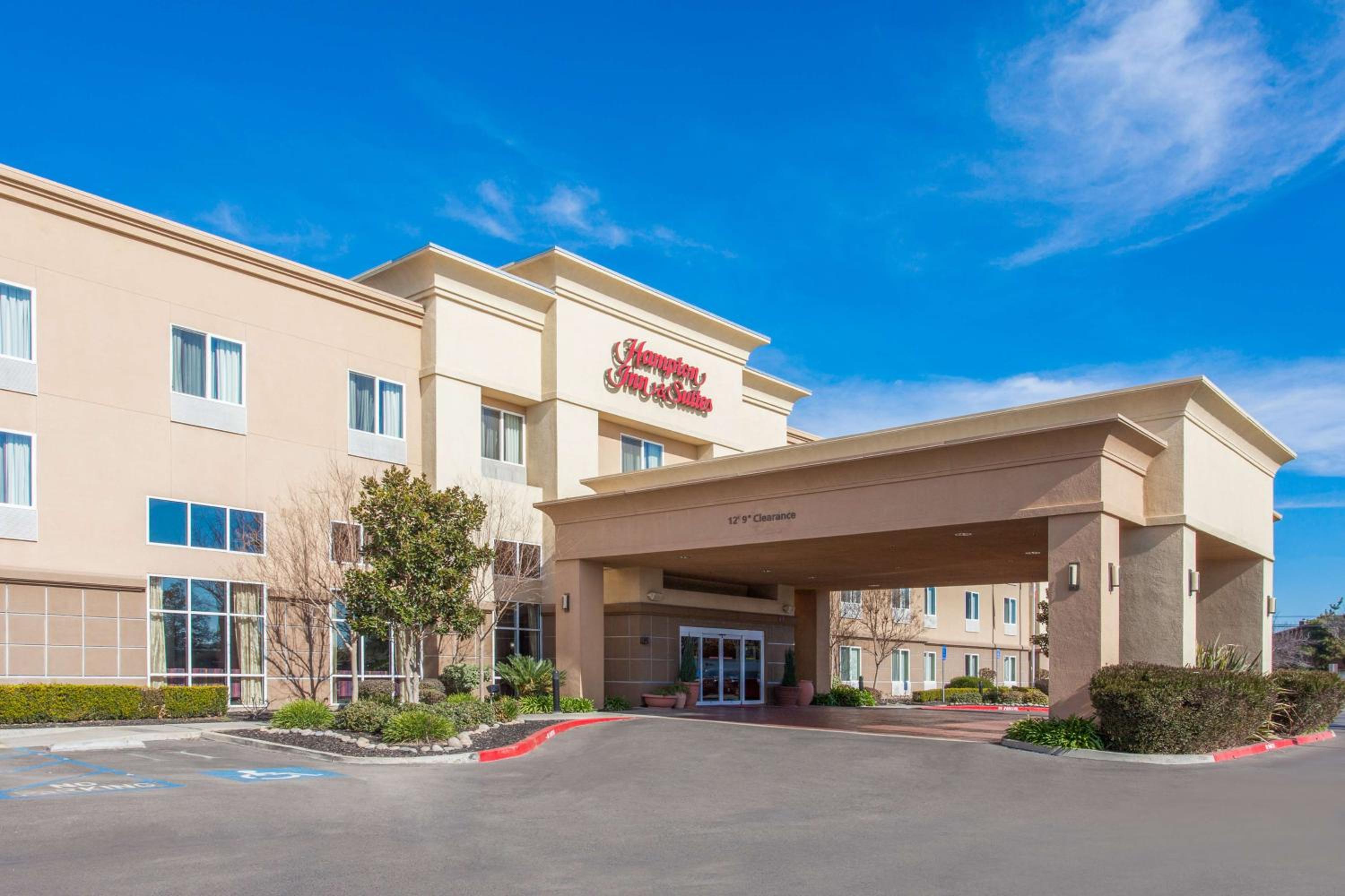 Hotel Hampton Inn & Suites Merced
