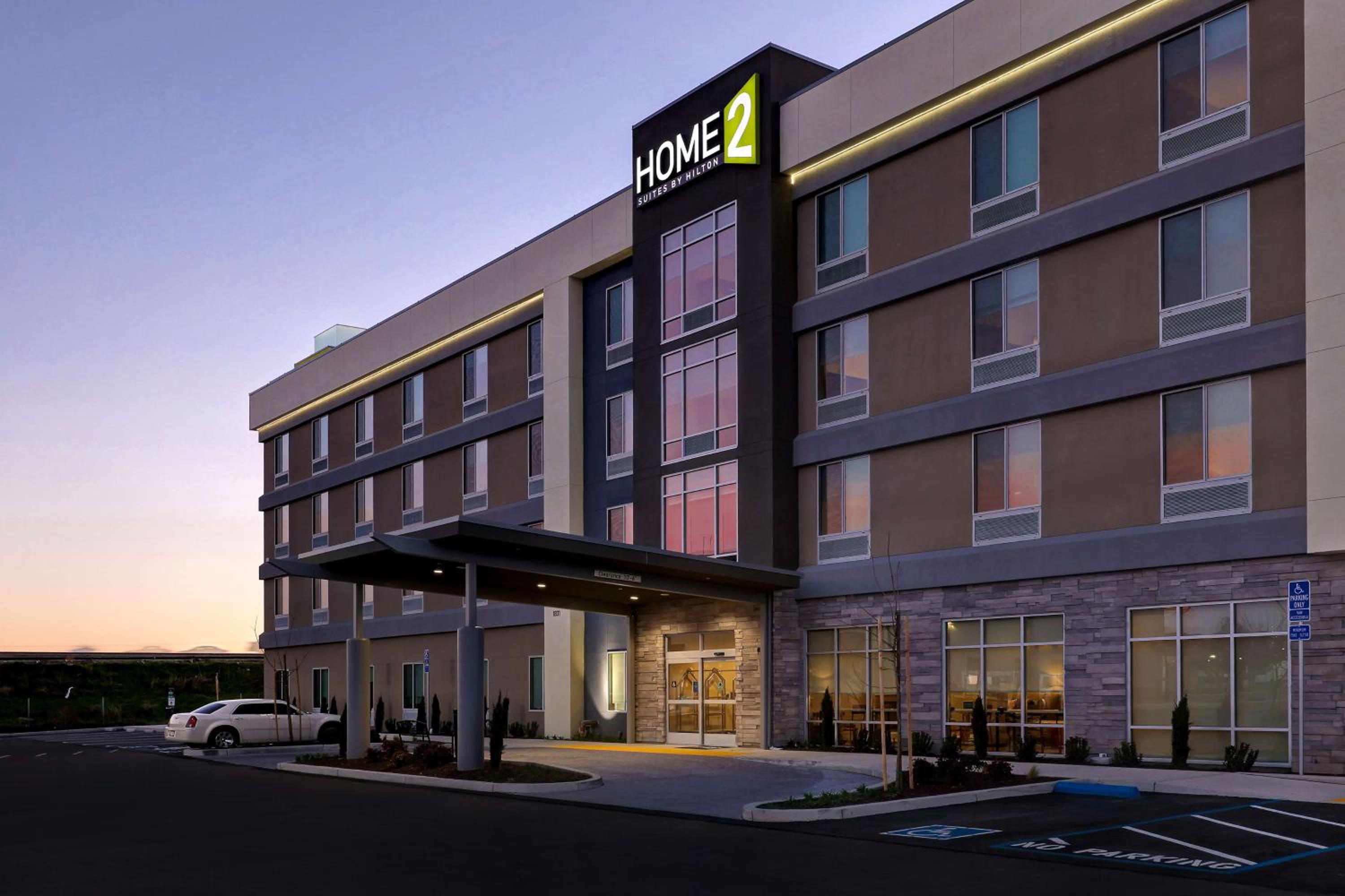 Merced Vacations - Home2 Suites By Hilton Turlock, Ca - Property Image 1