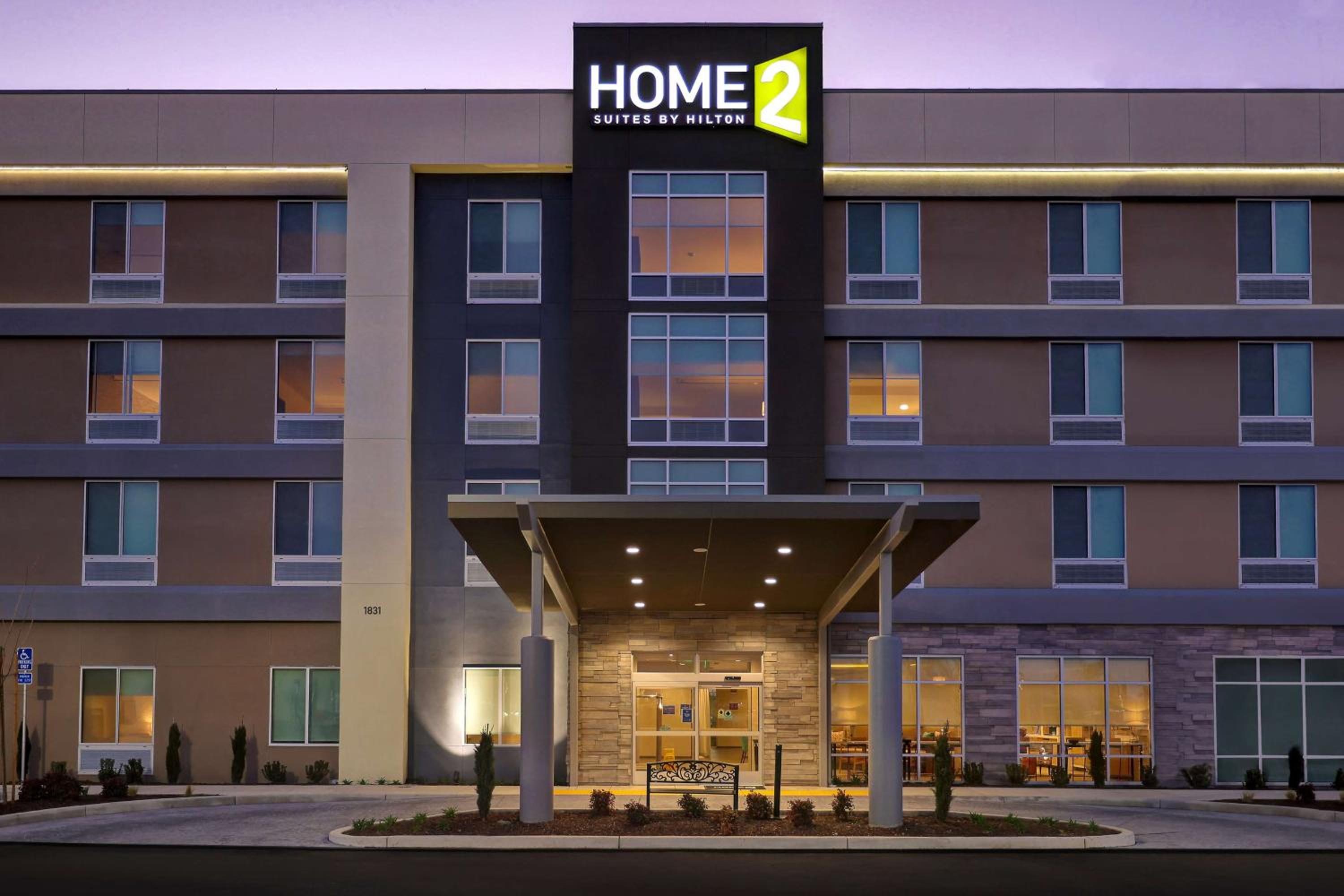 Turlock Vacations - Home2 Suites By Hilton Turlock, Ca - Property Image 2