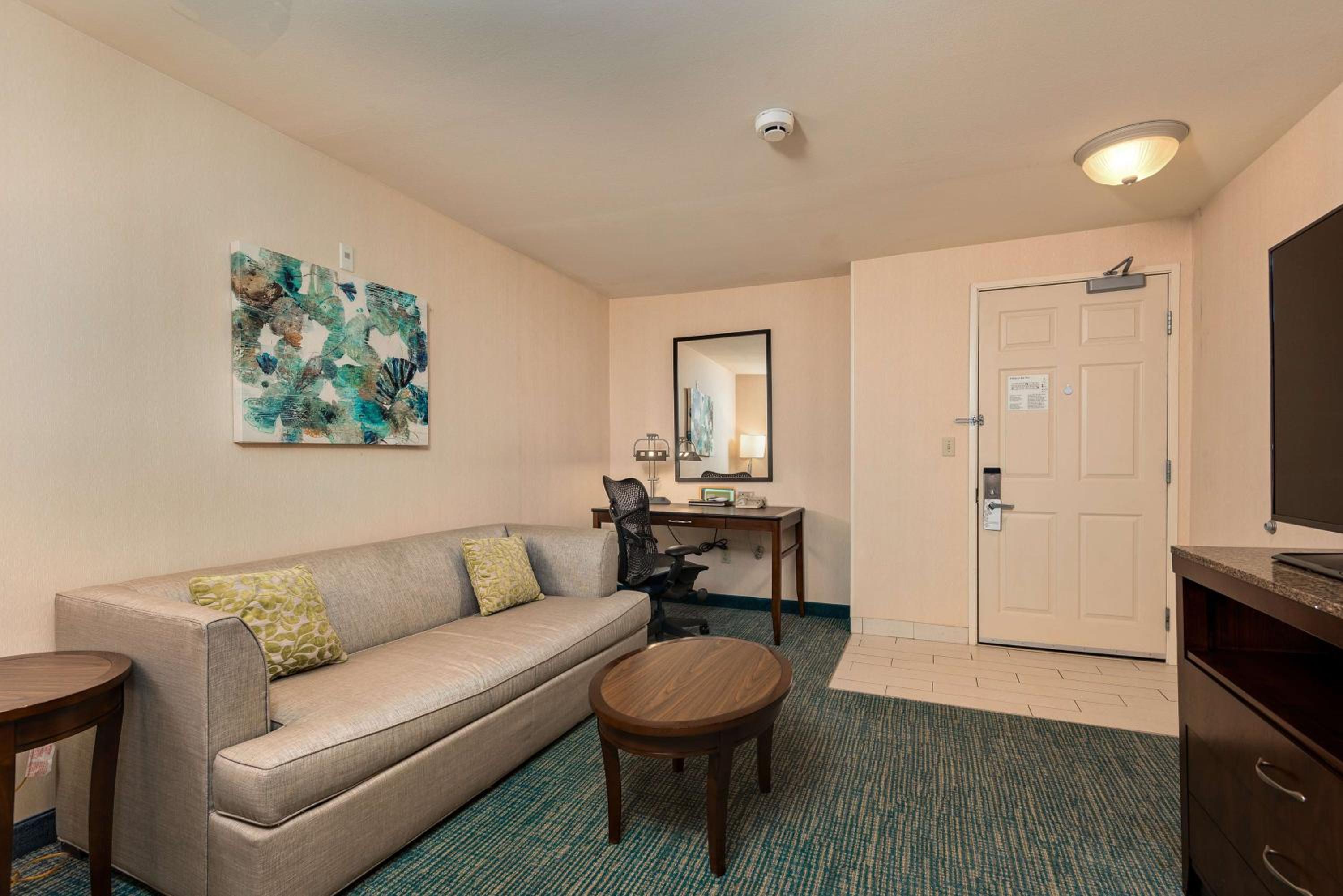 Hilton Garden Inn Overland Park - Property Image 27