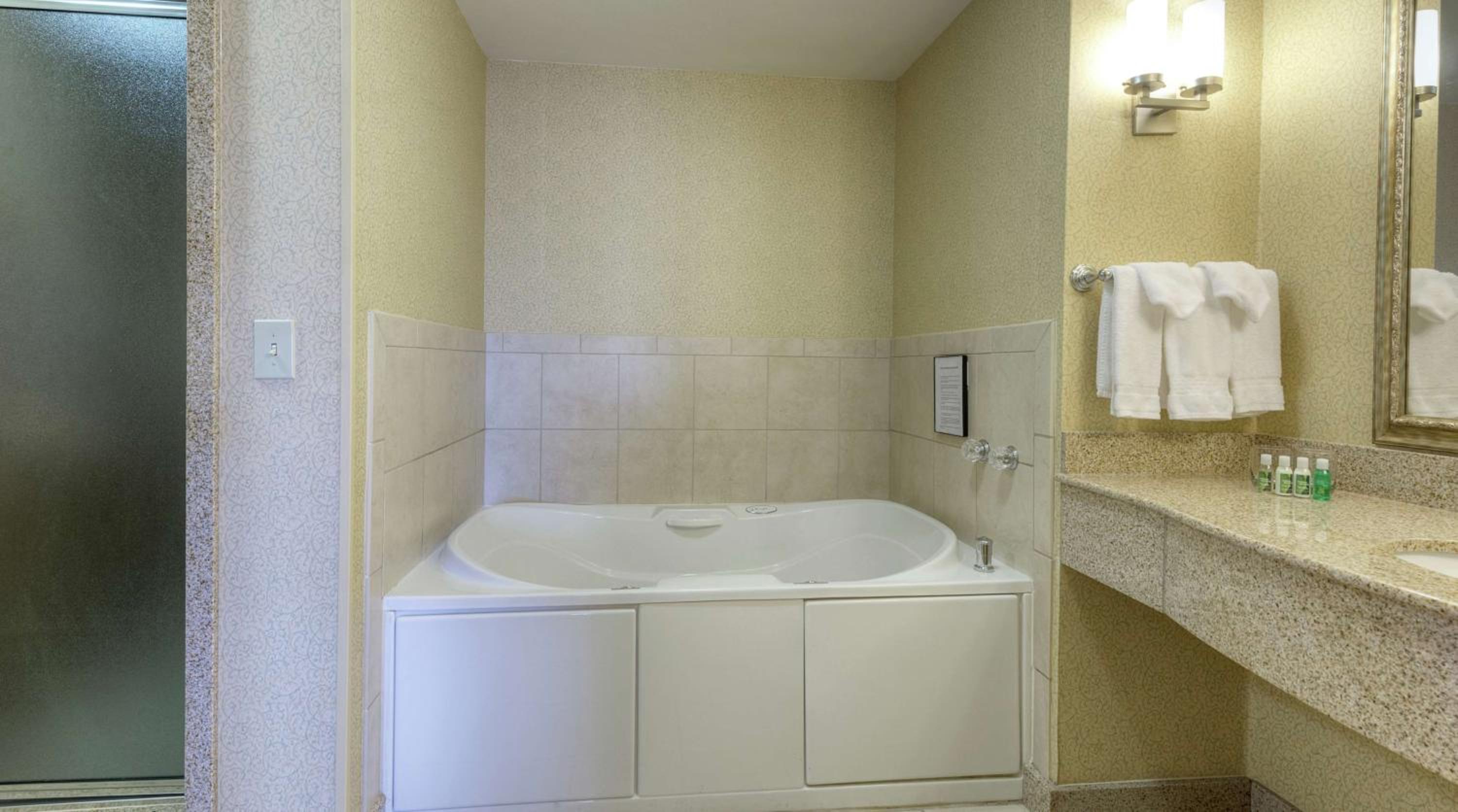 Meridian Vacations - Hilton Garden Inn Meridian - Property Image 51