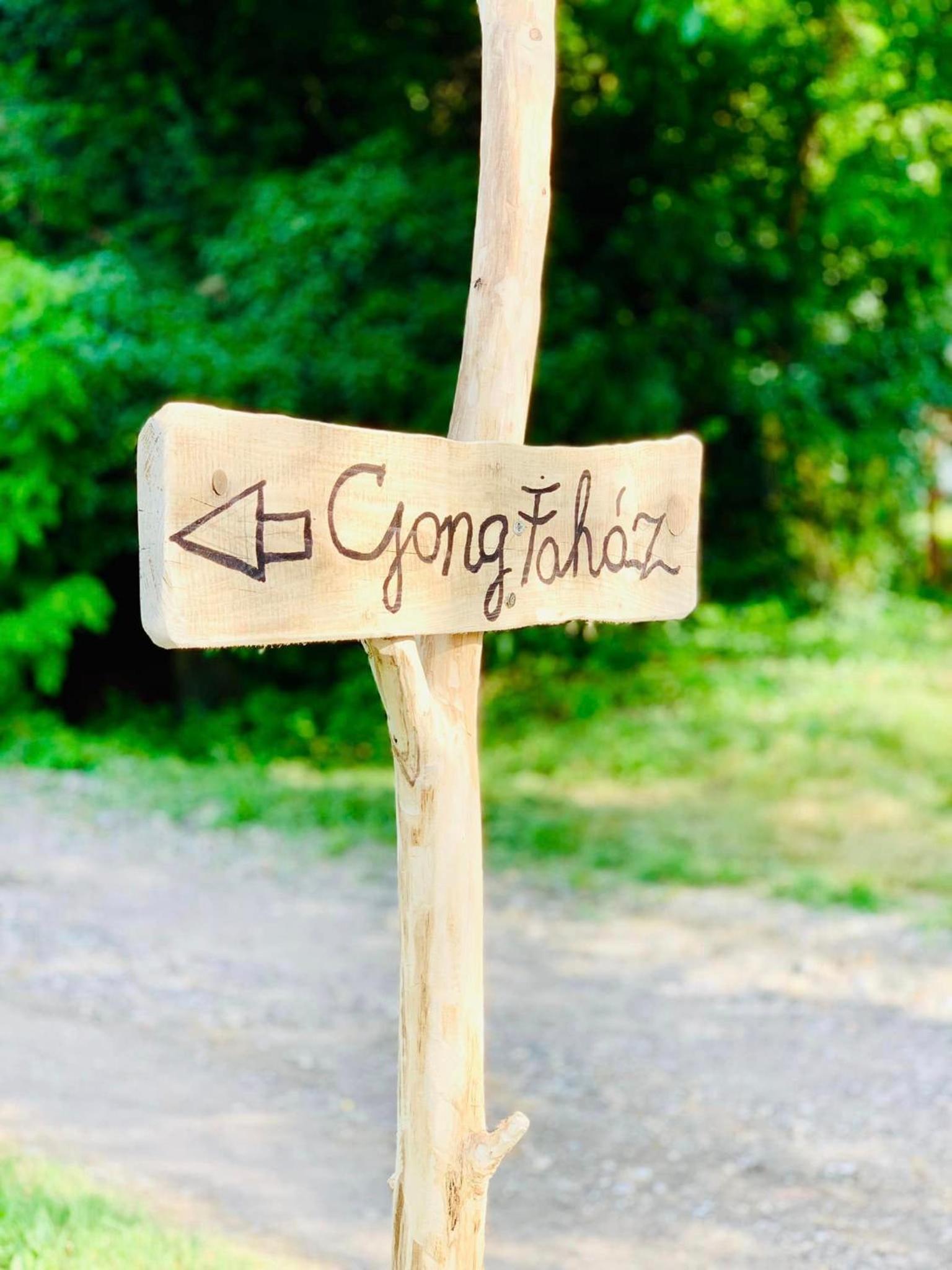 Gong Faház - Eger