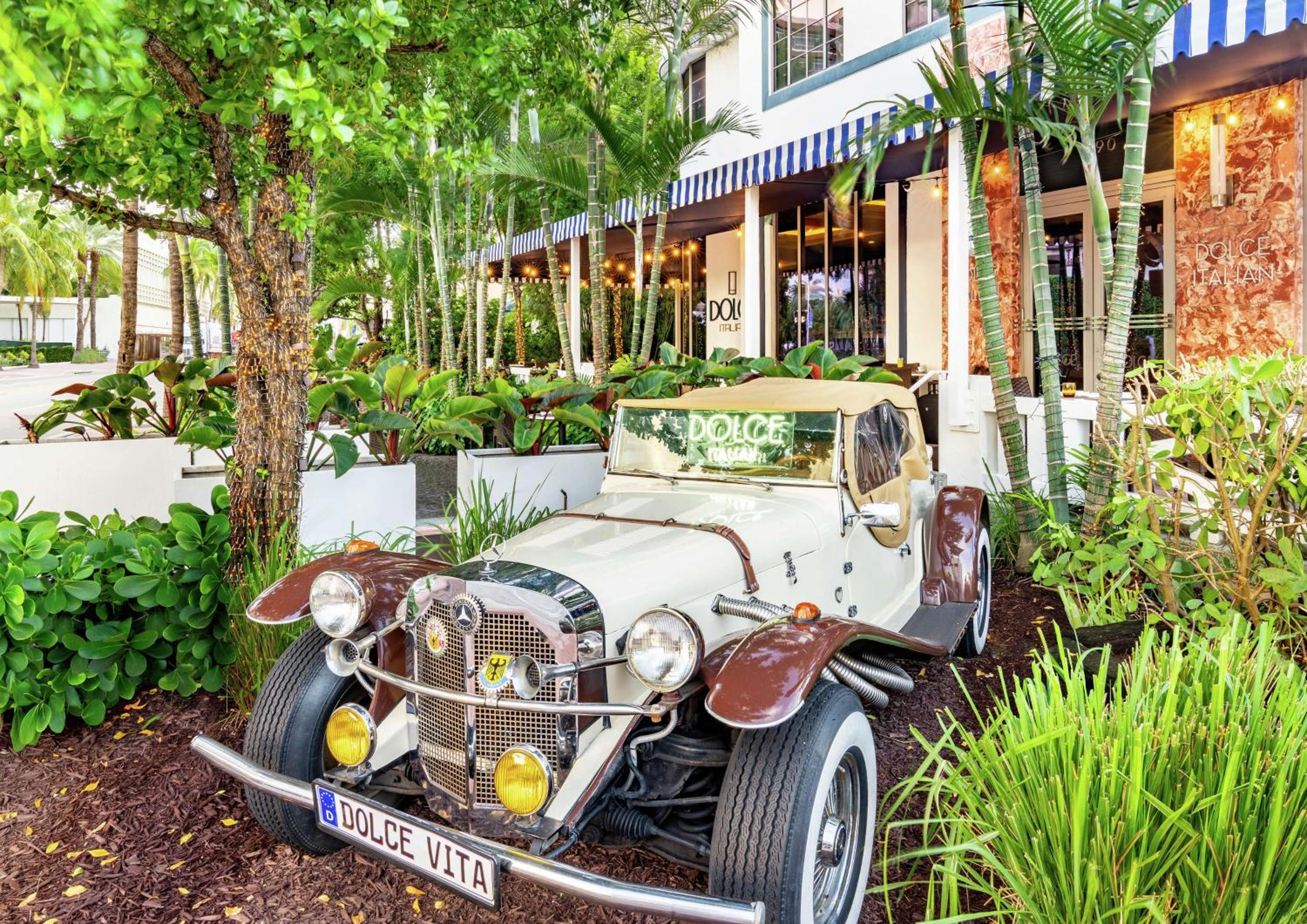 Gale South Beach, Curio Collection By Hilton