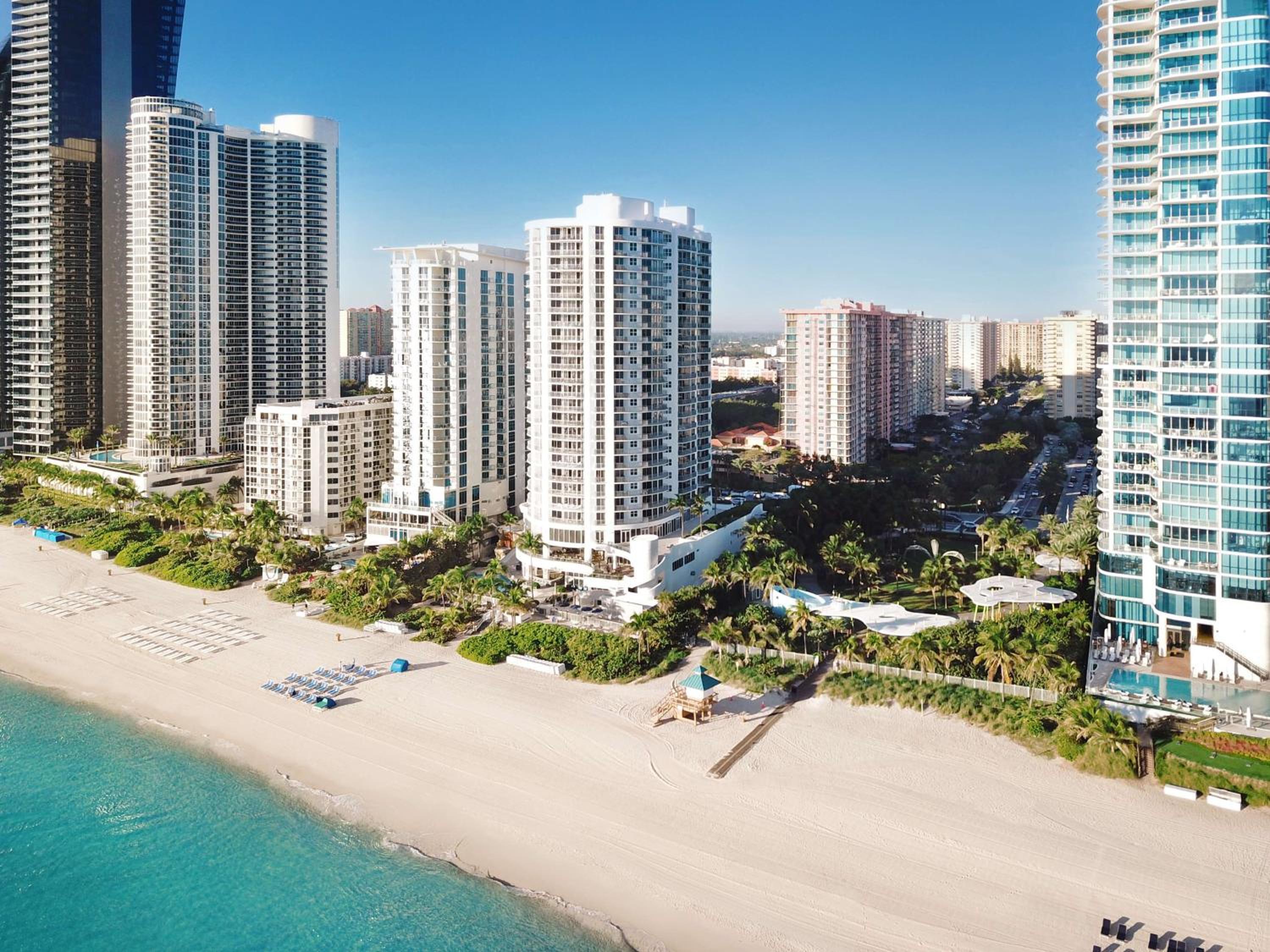 DoubleTree by Hilton Ocean Point Resort - North Miami Beach-0