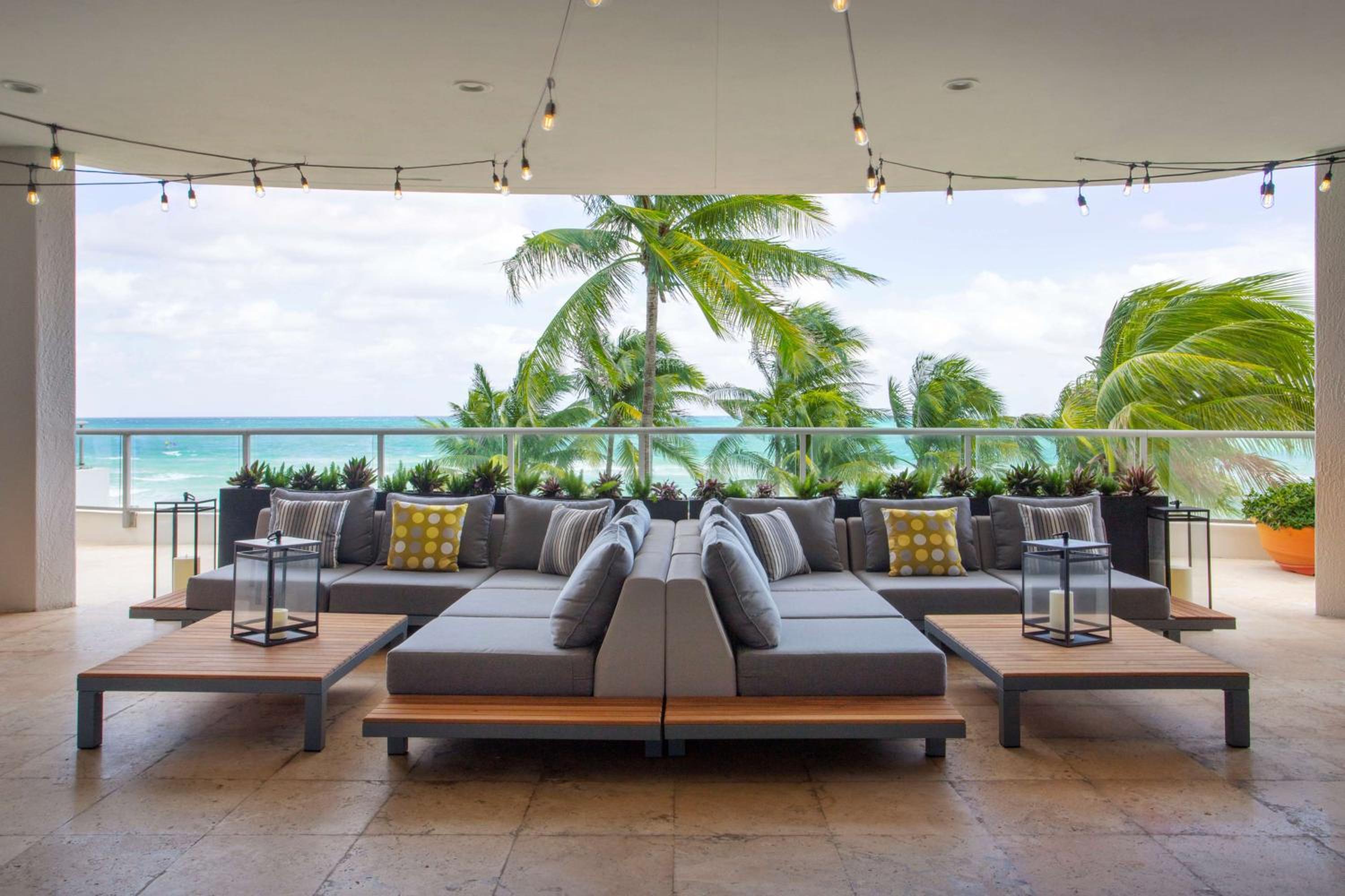 DoubleTree by Hilton Ocean Point Resort - North Miami Beach-3