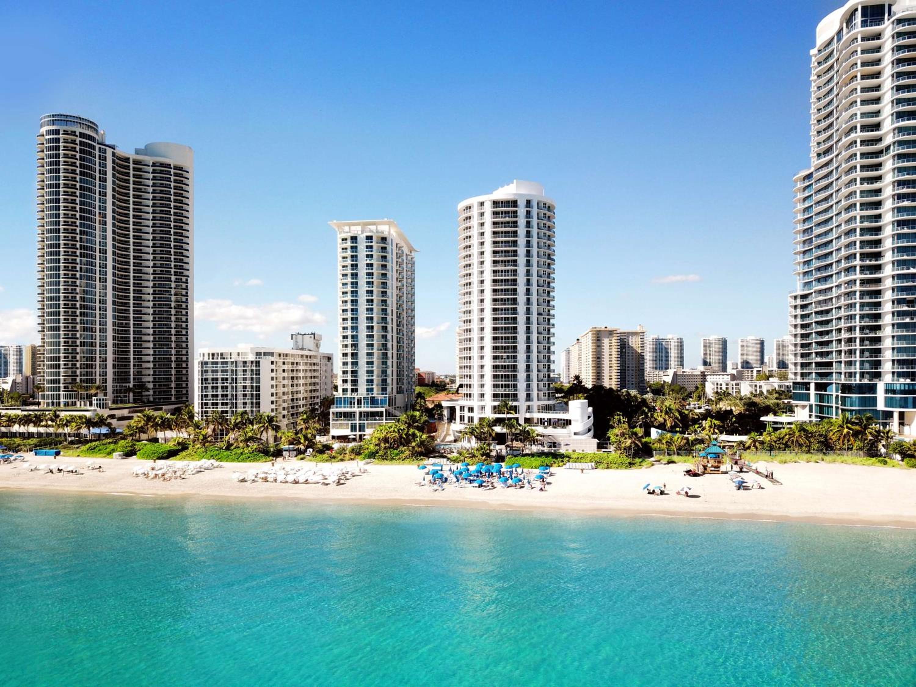 Miami Vacations - DoubleTree by Hilton Ocean Point Resort - North Miami Beach - Property Image 14