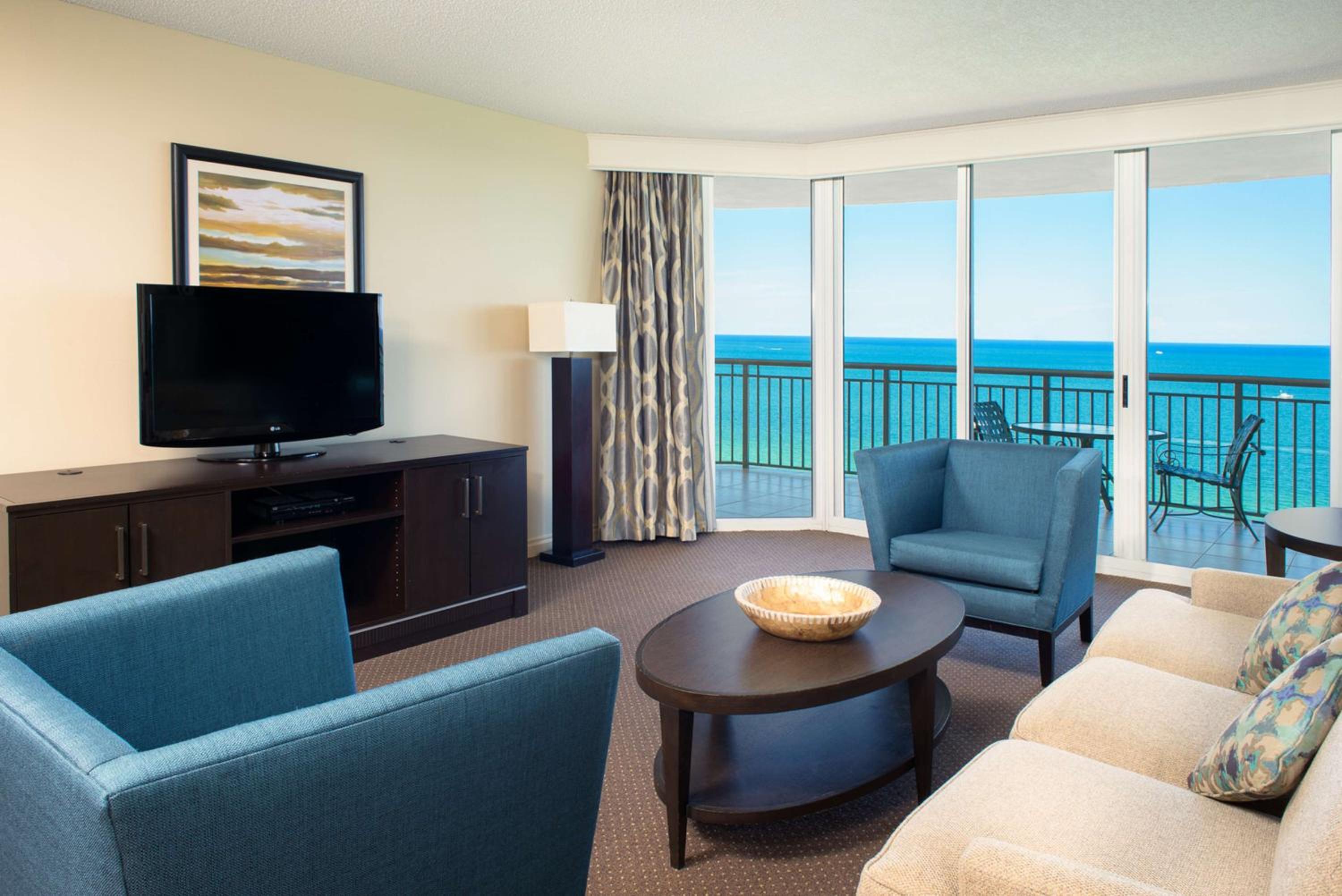 Miami Vacations - DoubleTree by Hilton Ocean Point Resort - North Miami Beach - Property Image 43
