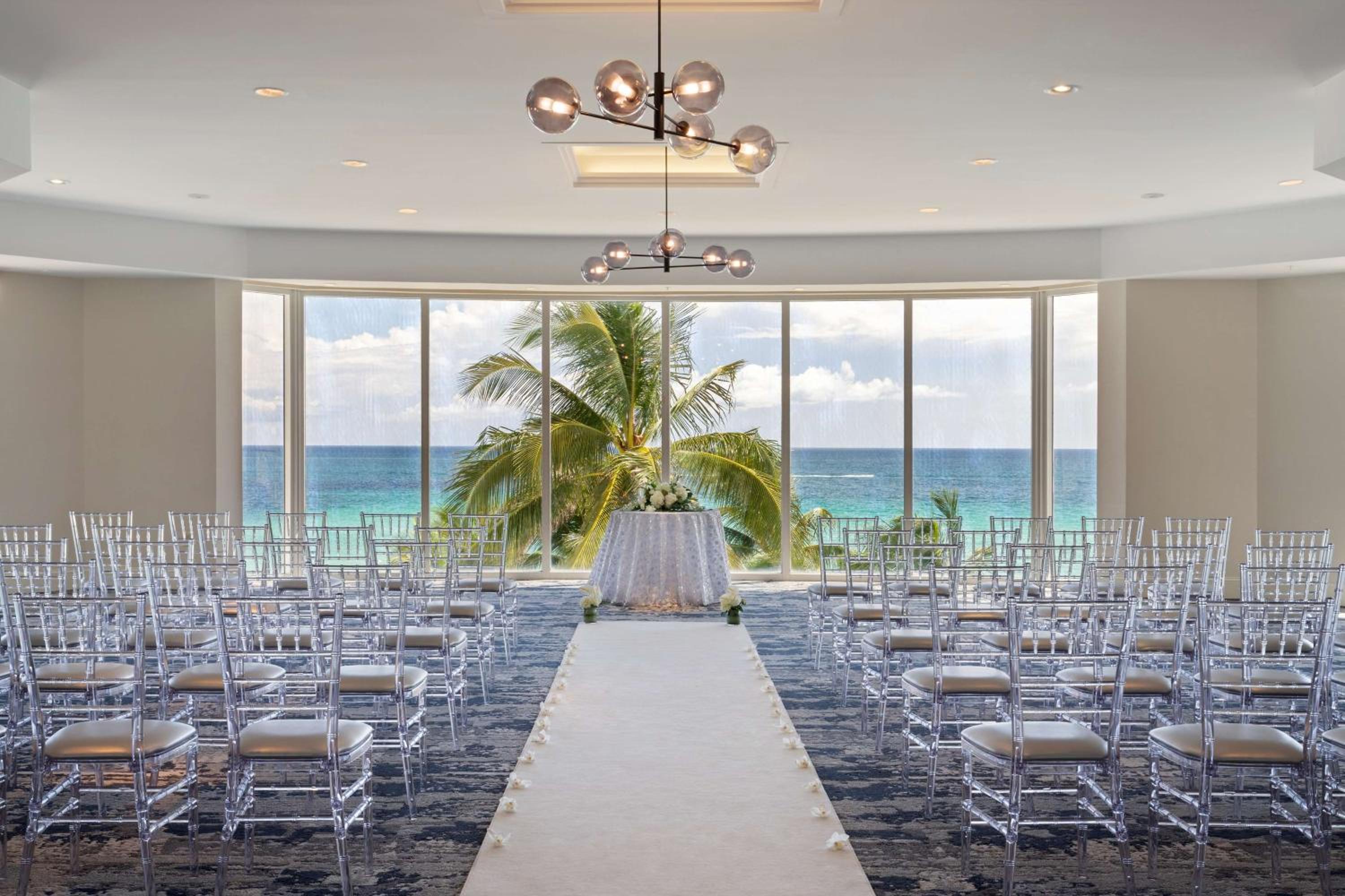Miami Vacations - DoubleTree by Hilton Ocean Point Resort - North Miami Beach - Property Image 29