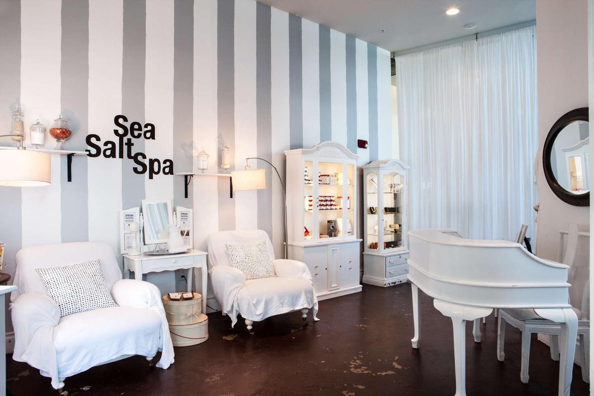 Miami Vacations - DoubleTree by Hilton Ocean Point Resort - North Miami Beach - Property Image 31