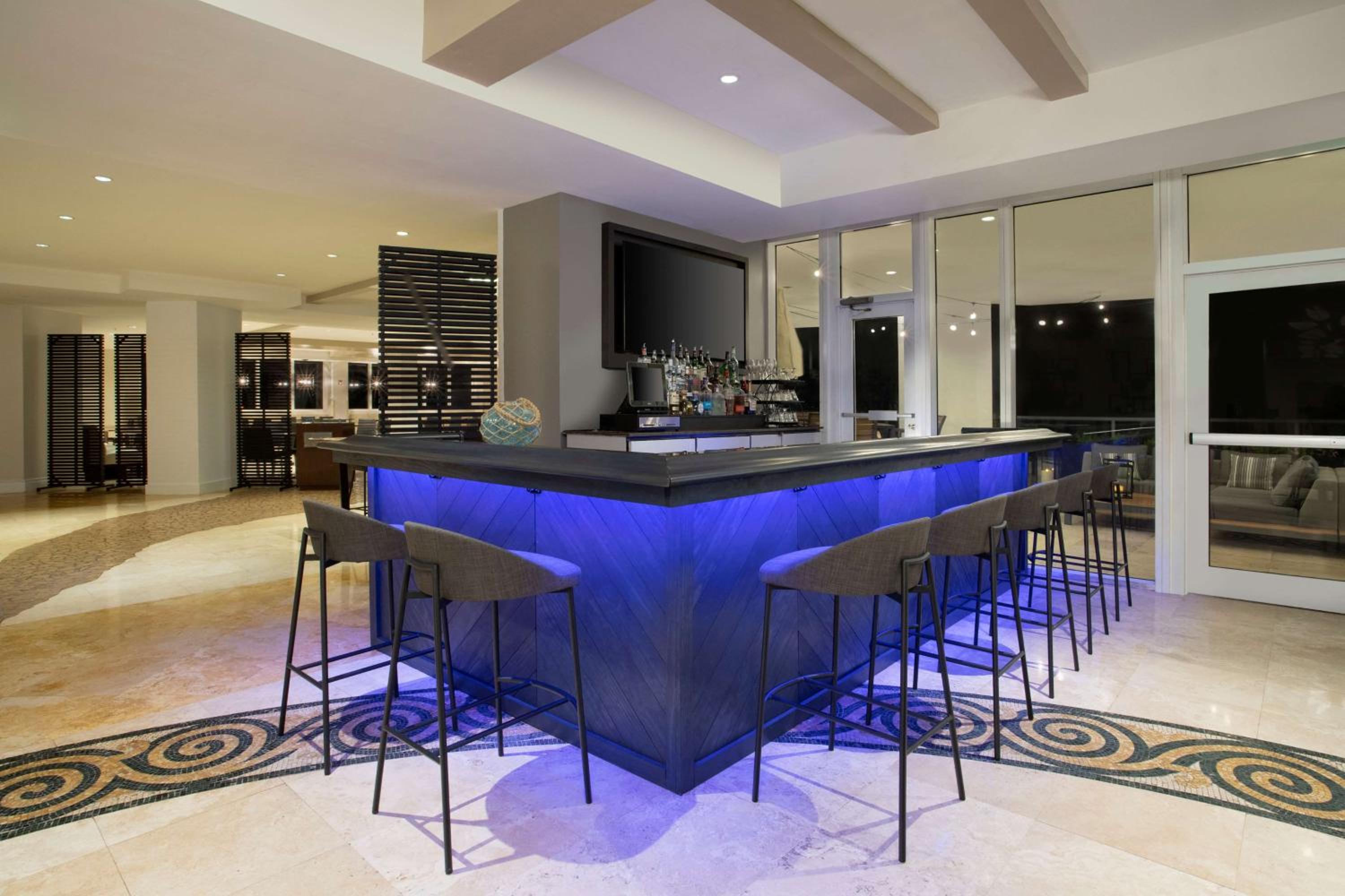 Miami Vacations - DoubleTree by Hilton Ocean Point Resort - North Miami Beach - Property Image 32