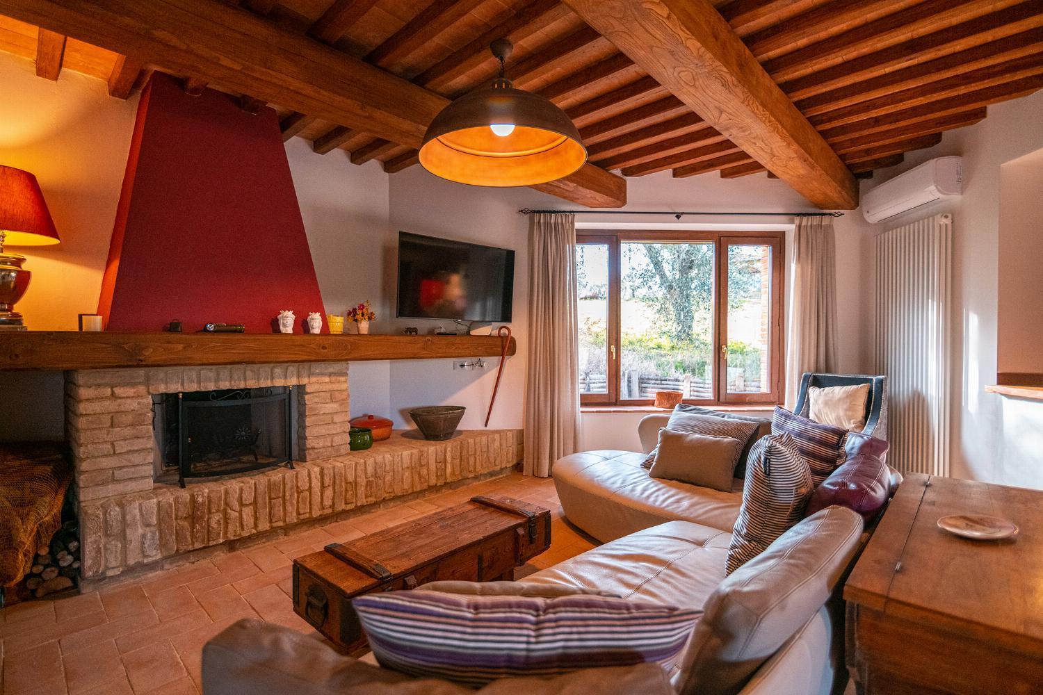 Villa Il Melograno view 3
