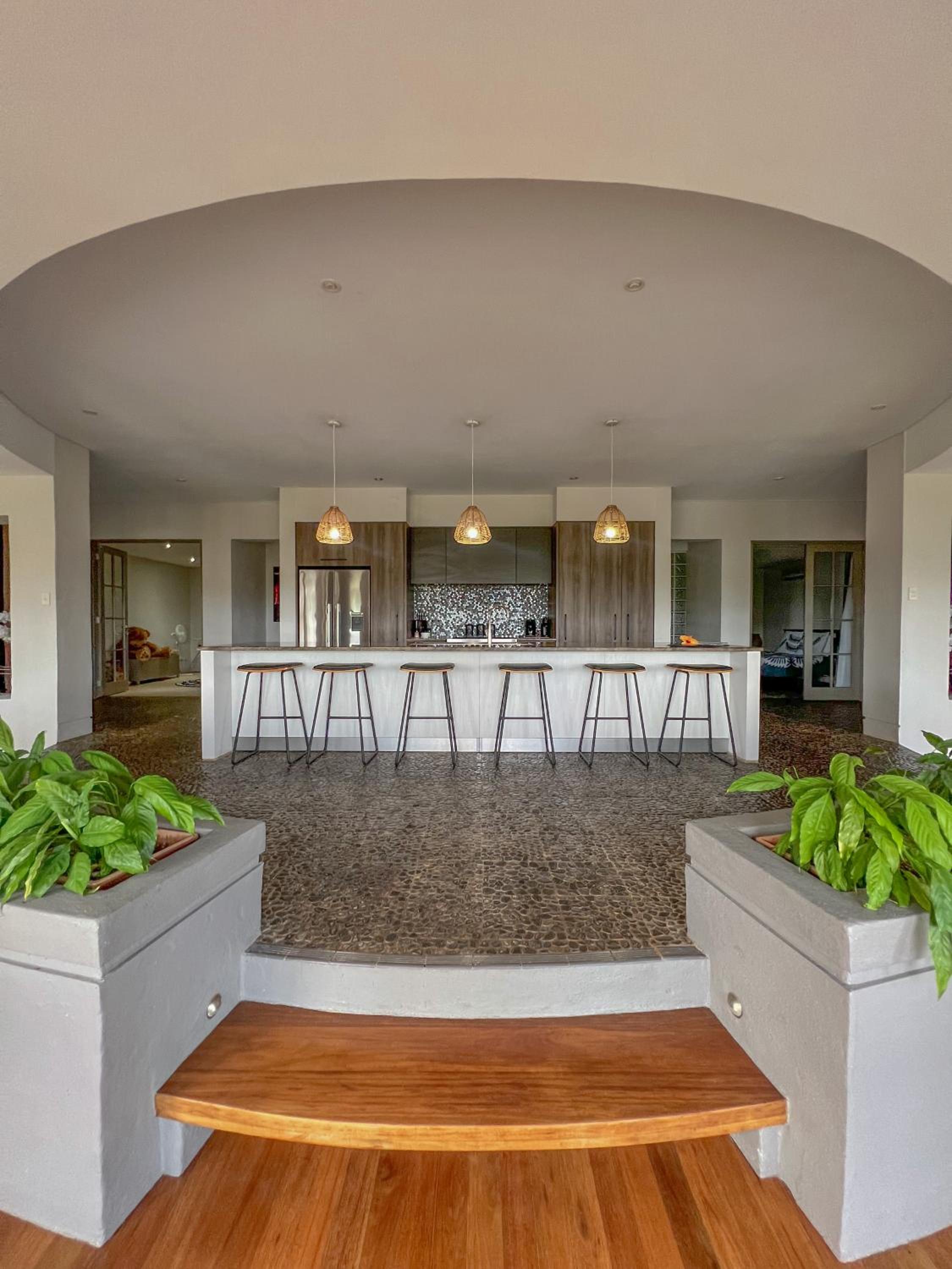Iro Luxury Retreat