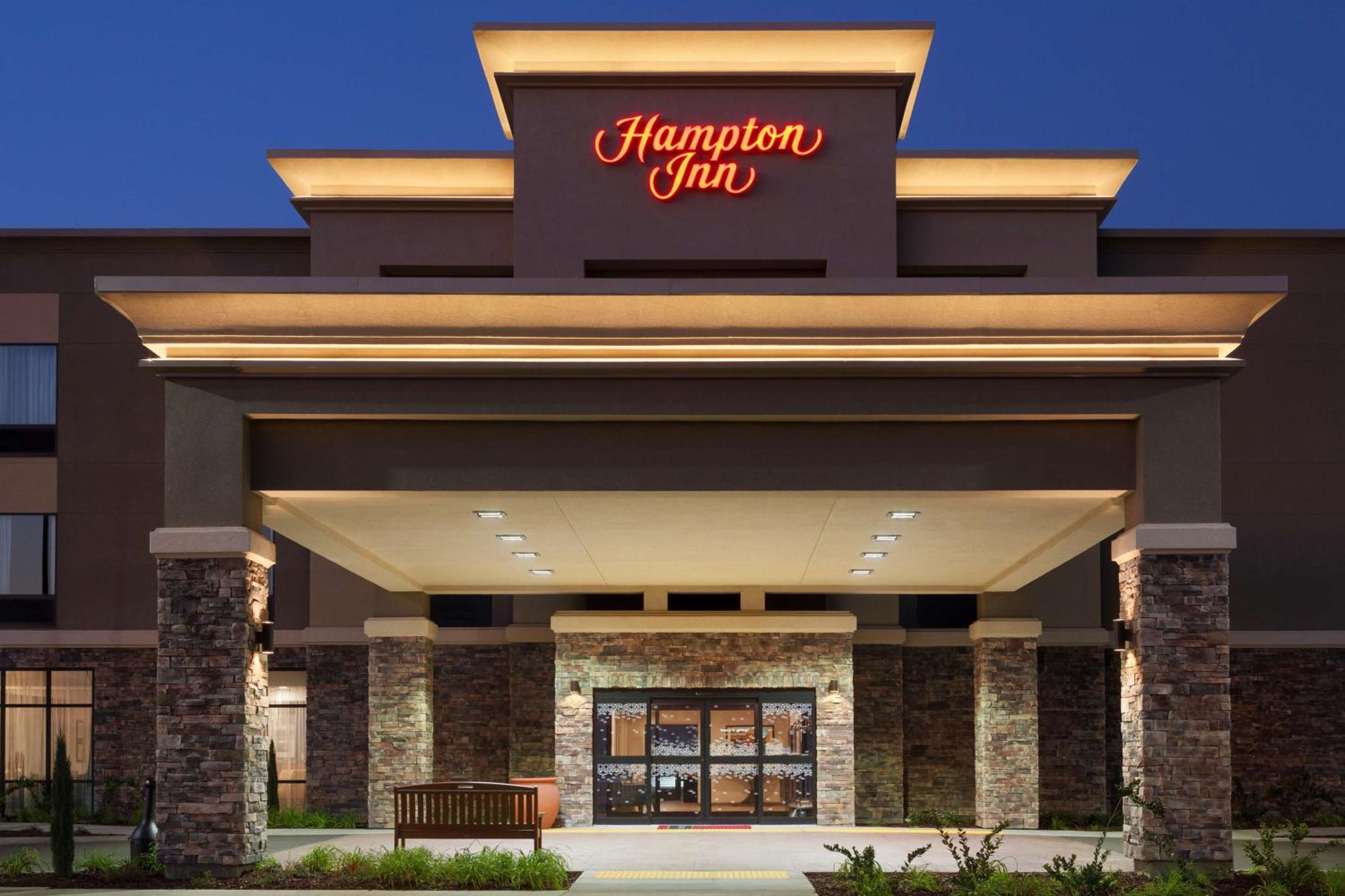 Turlock Vacations - Hampton Inn by Hilton Turlock - Property Image 29