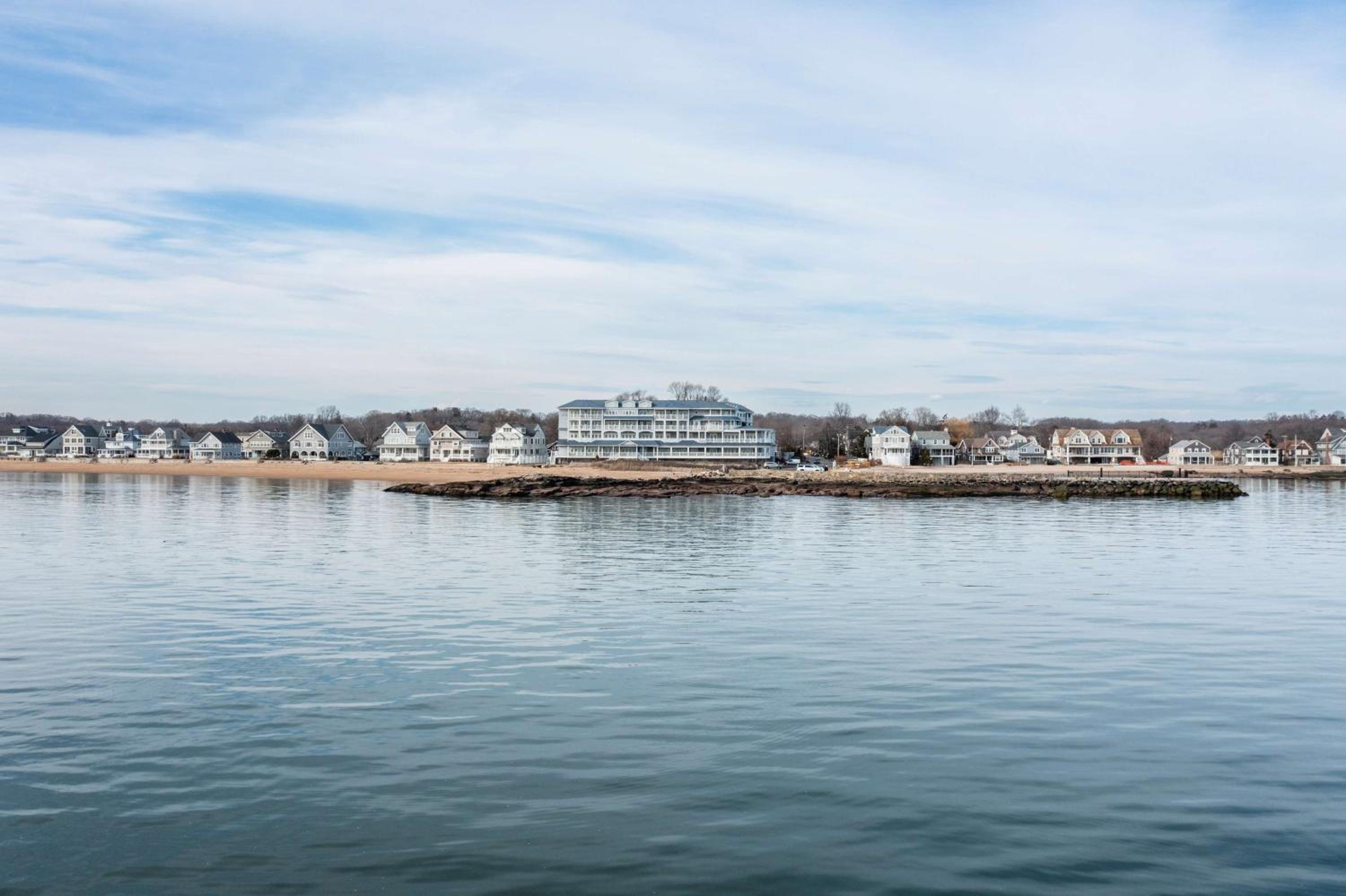 Madison Beach Hotel, Curio Collection by Hilton view 5