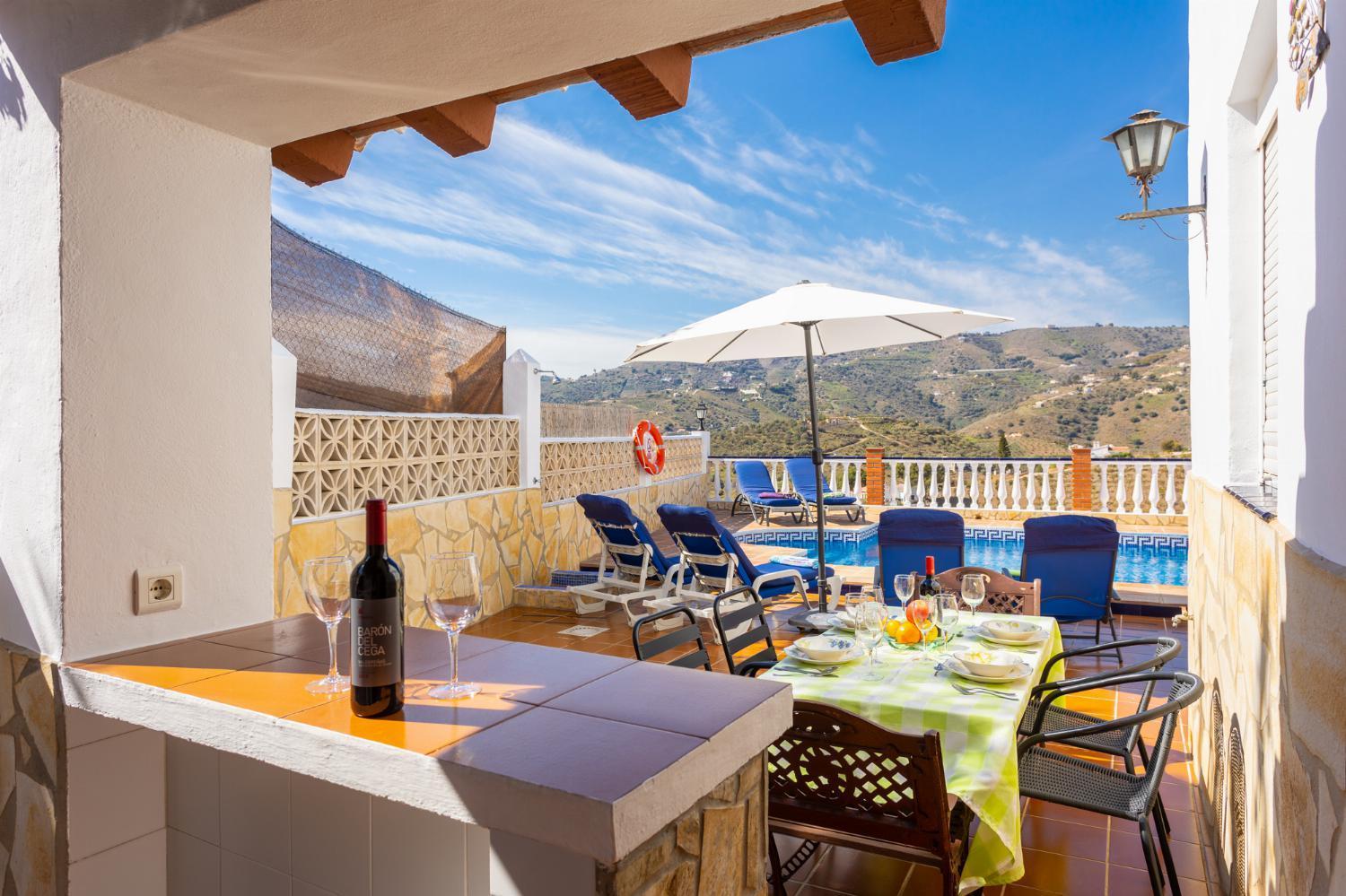 Villa Ana y Garcia view 4