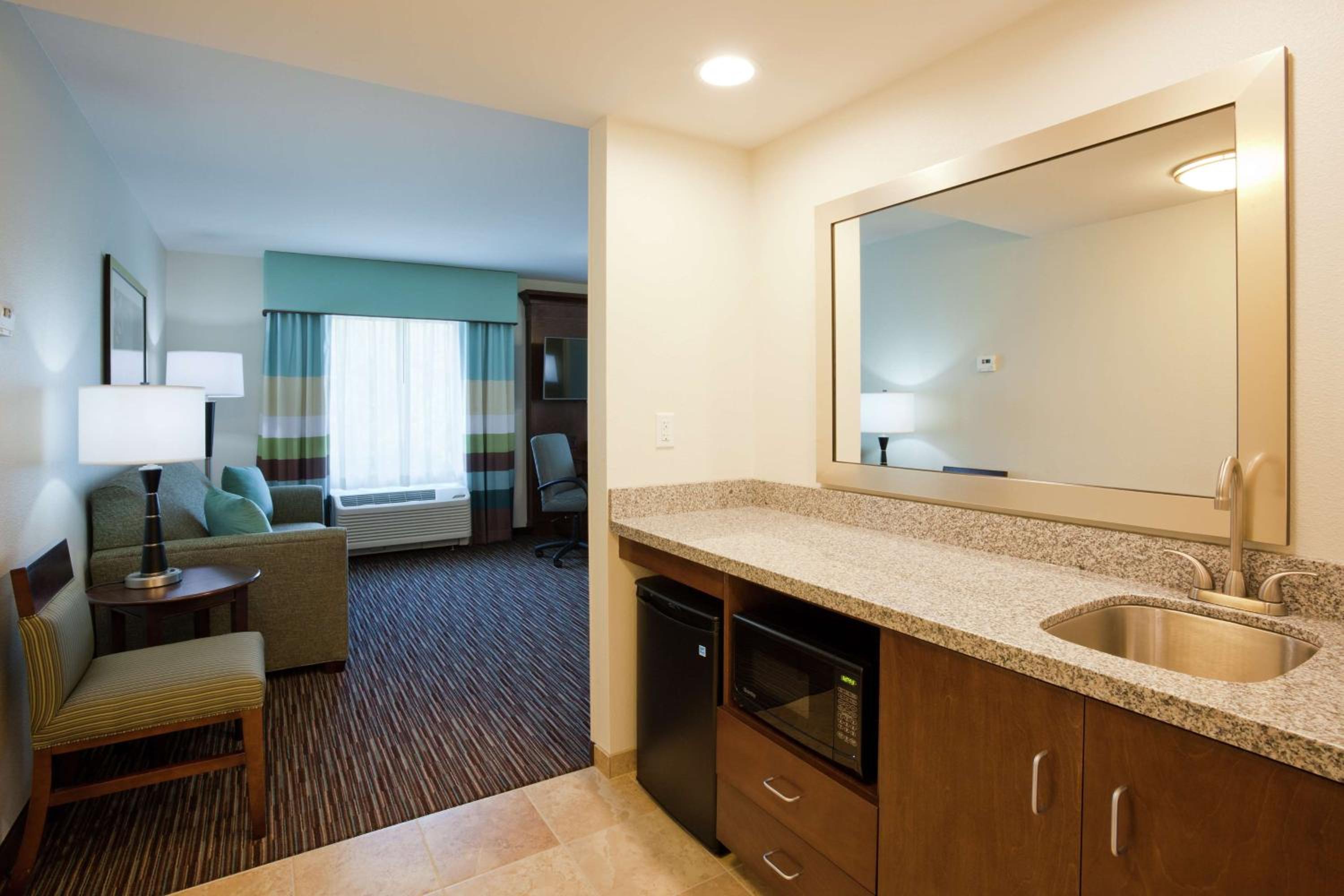 Hampton Inn Suites Minneapolis West/ Minnetonka - Property Image 13