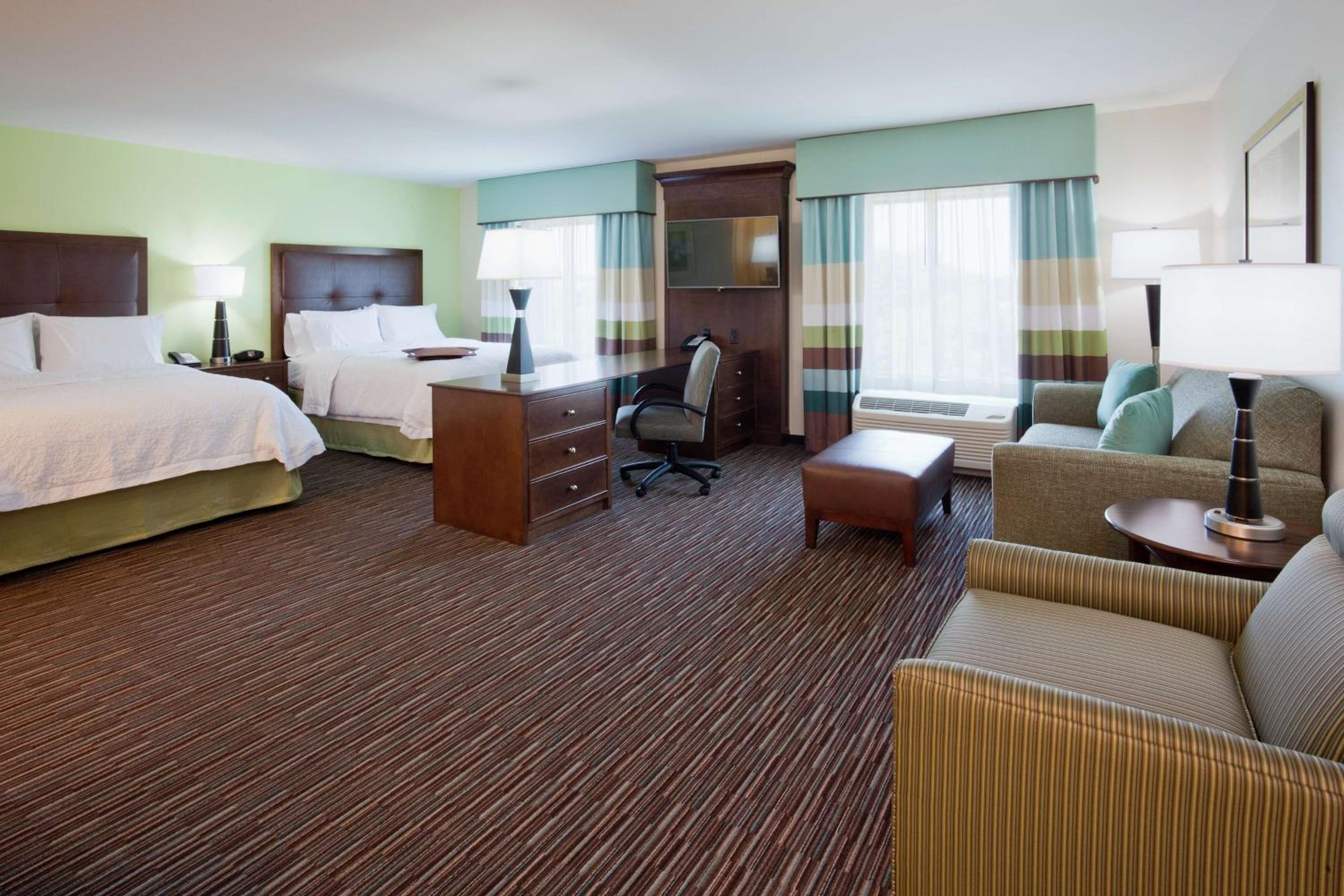 Hampton Inn Suites Minneapolis West/ Minnetonka - Property Image 9