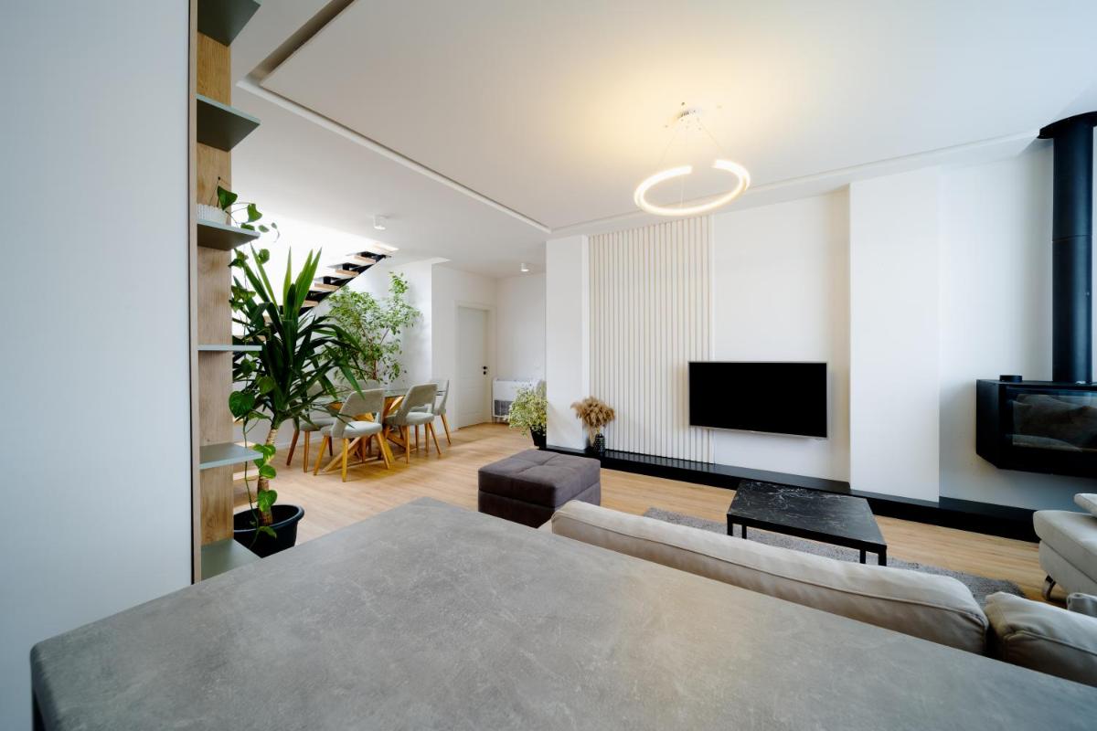 Square INN Luxury Penthouse photo 5