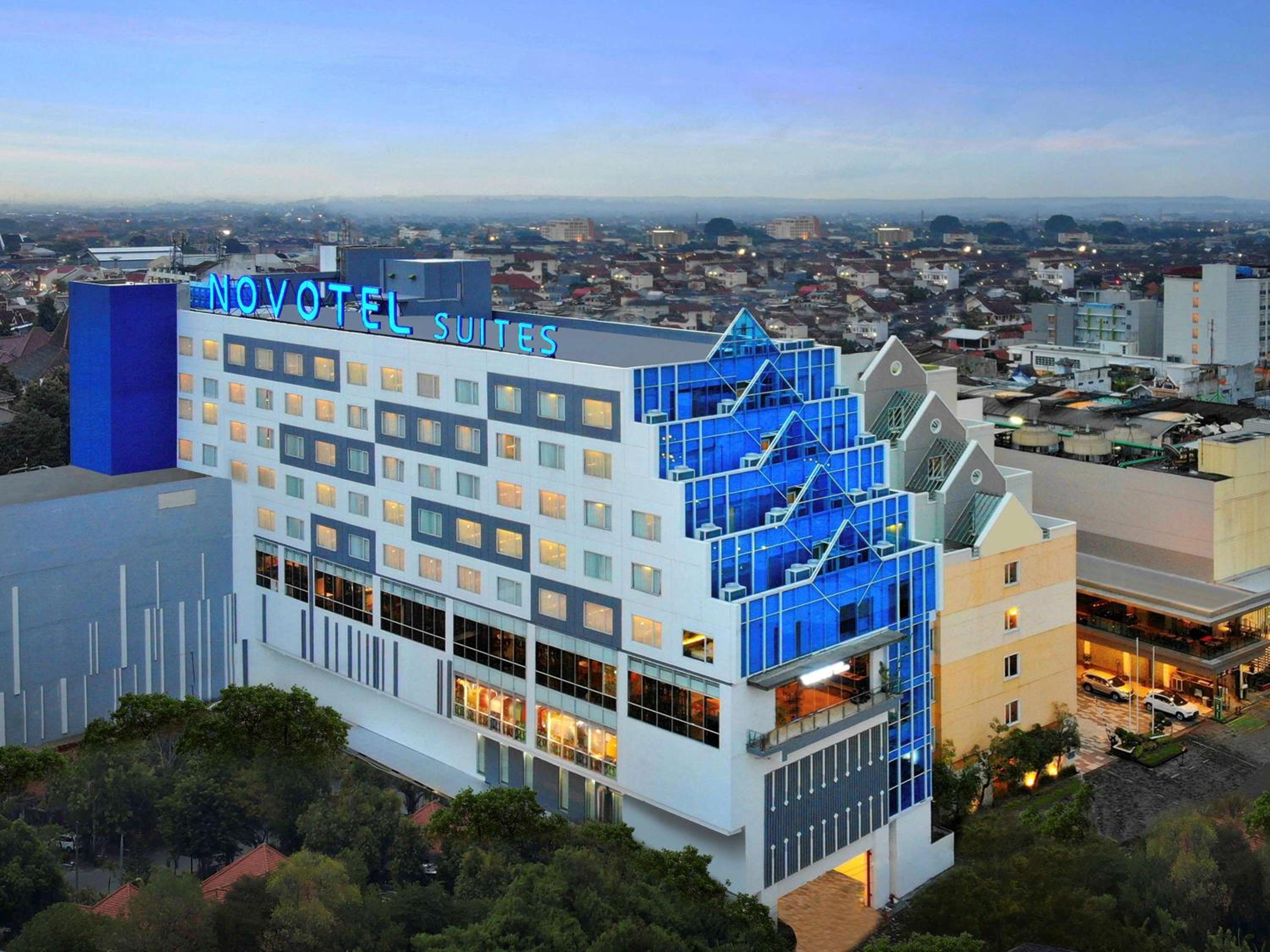 Hotel Novotel Suites Yogyakarta Malioboro - Image 1