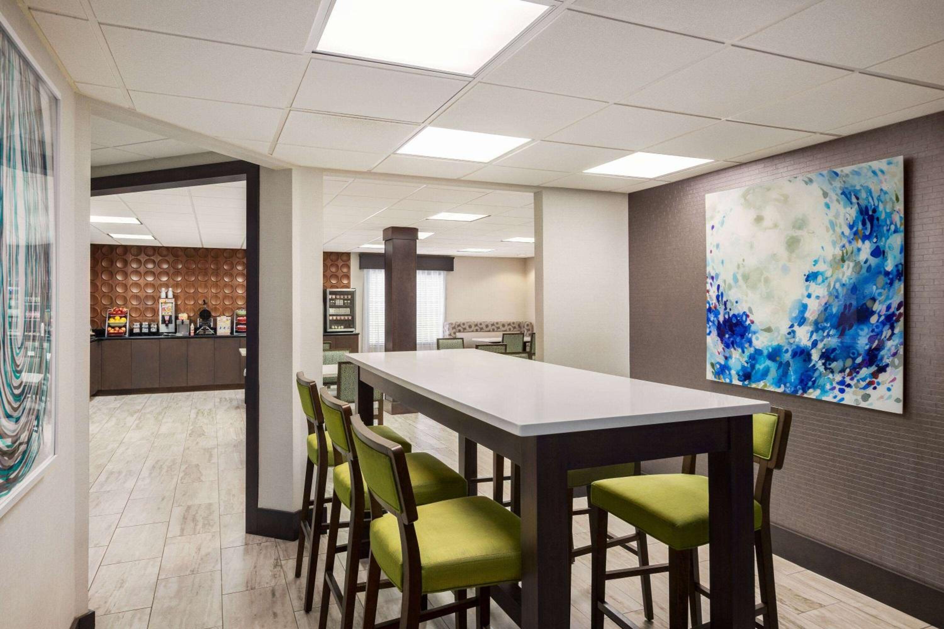 Port Wentworth Vacations - Wingate by Wyndham Savannah I-95 North - Property Image 8