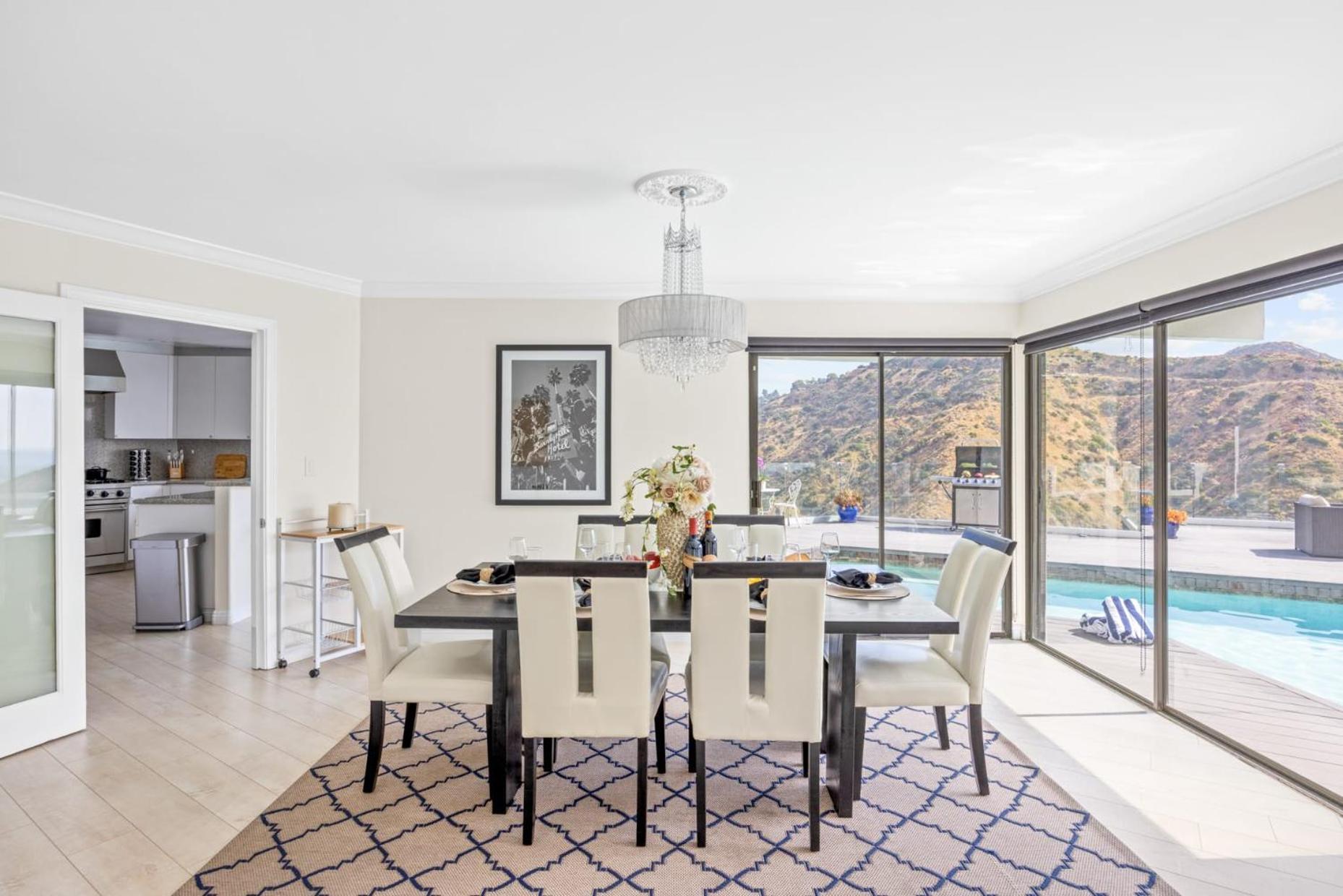Hollywood Hills Infinity Villa