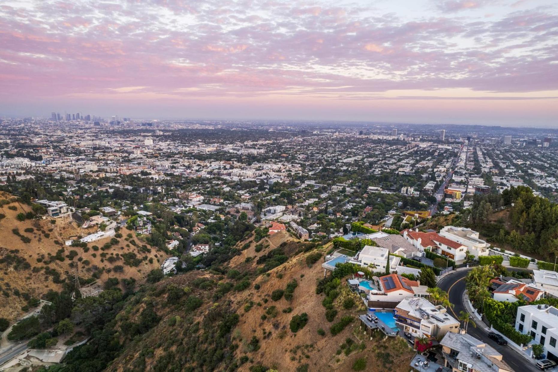 Hollywood Hills Infinity Villa