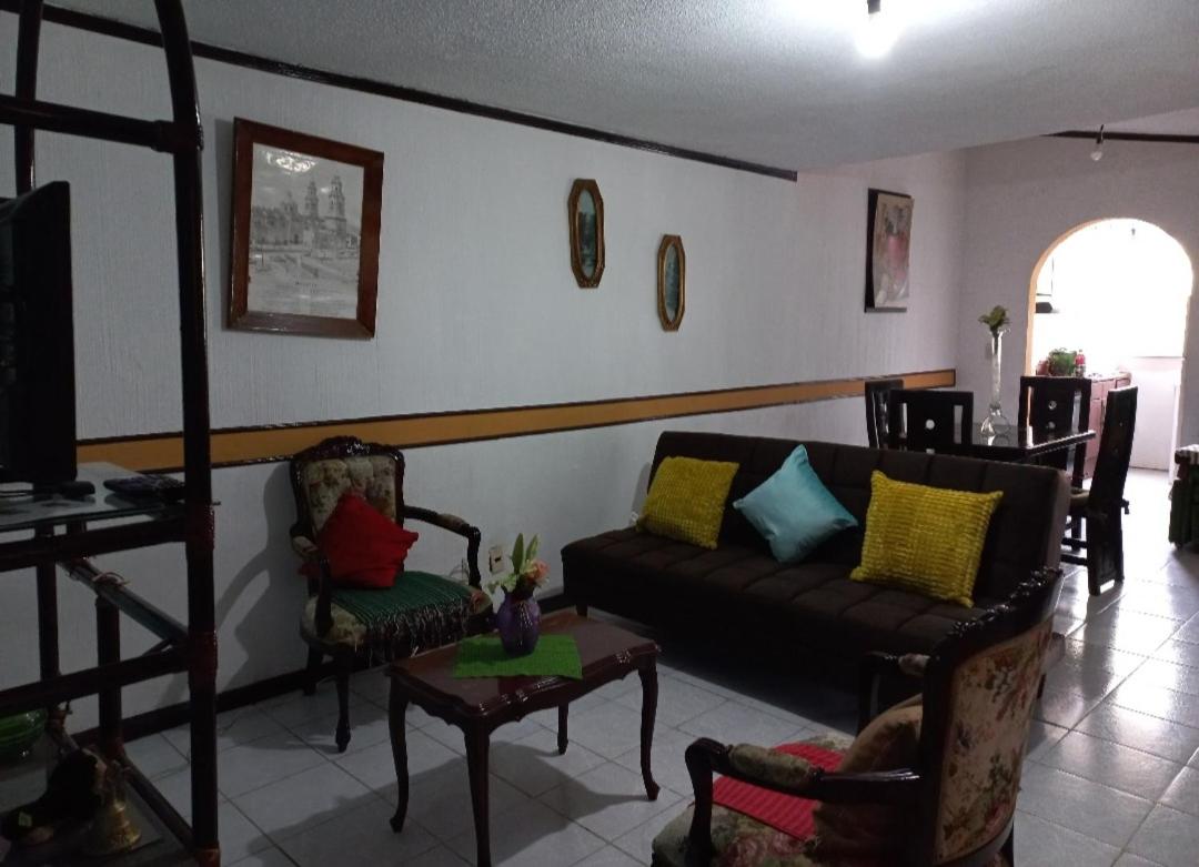 Casa Celeste - Property Image 1