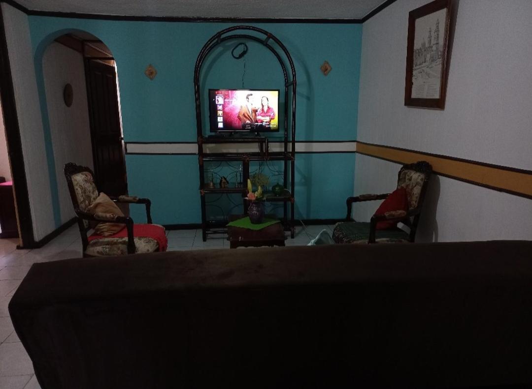 Casa Celeste - Property Image 2
