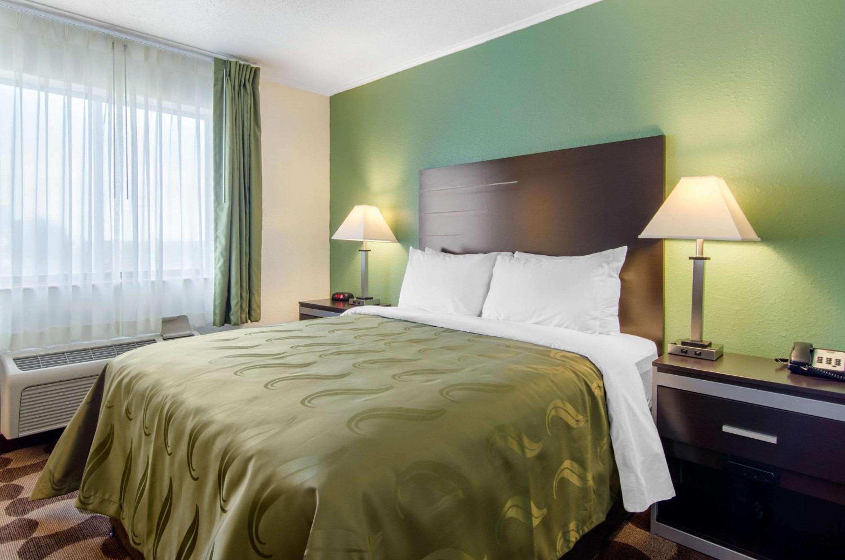Quality Inn Russell