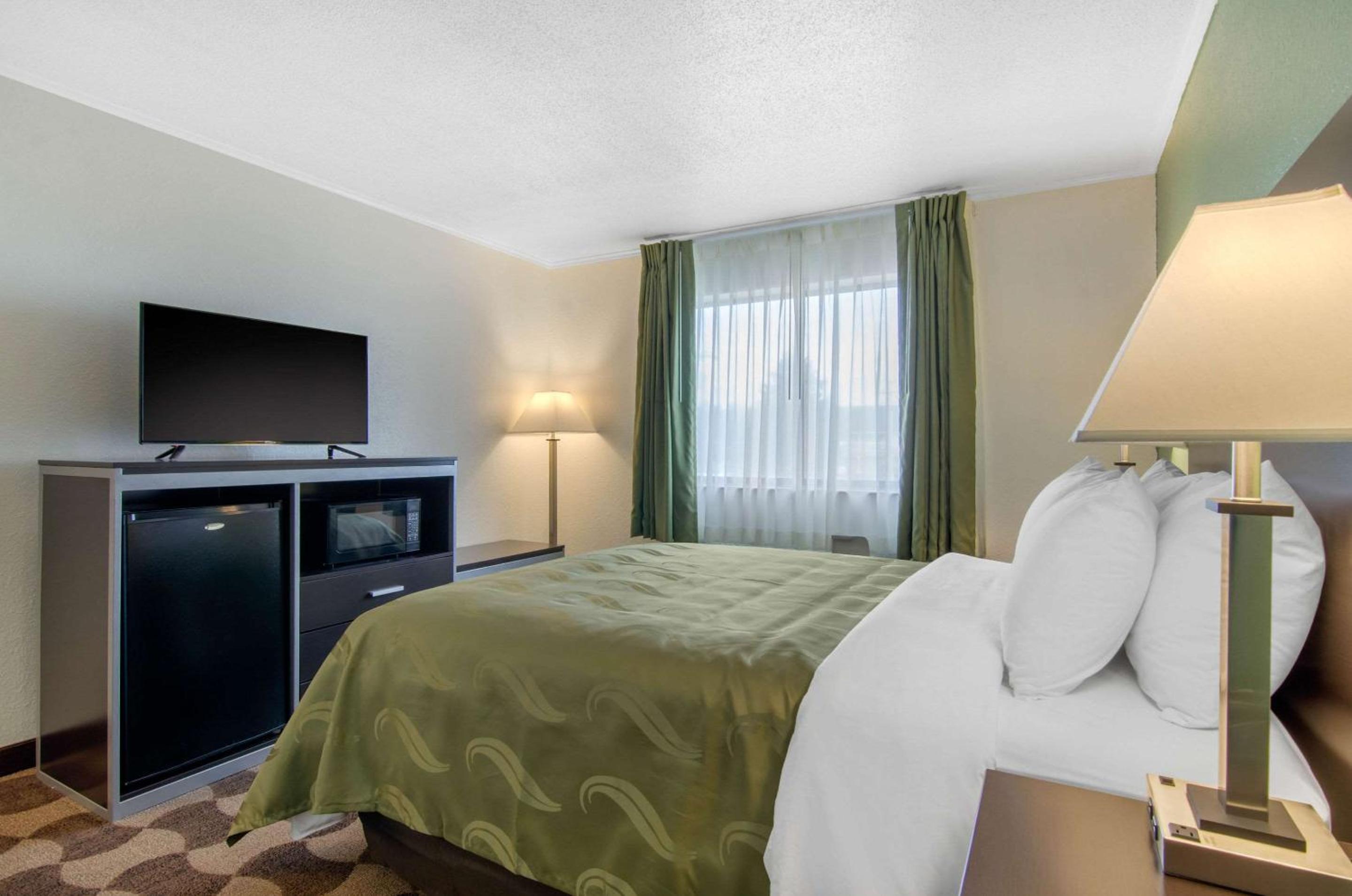 Quality Inn Russell
