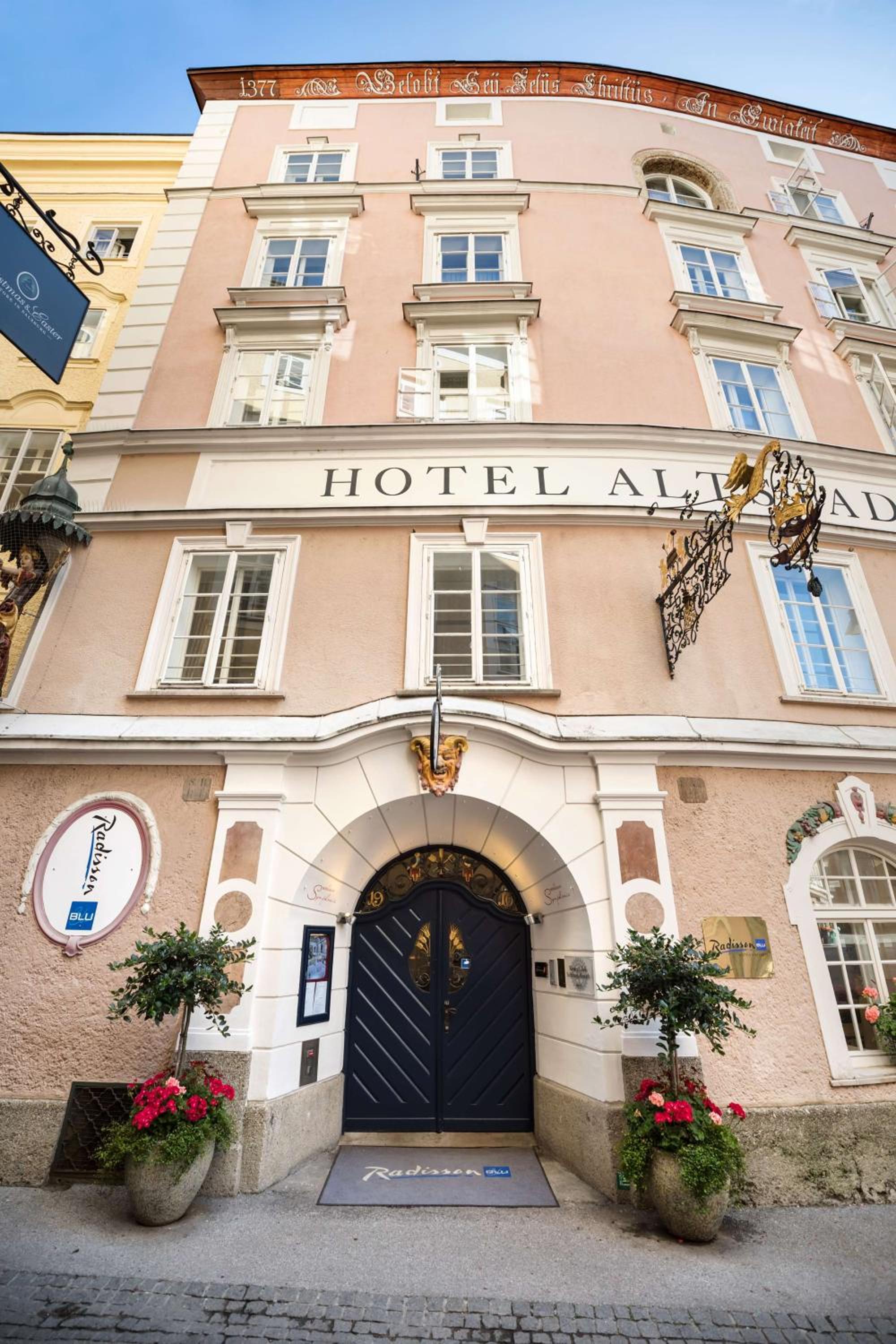 Salzburg Vacations - Radisson Blu Hotel Altstadt - Property Image 3