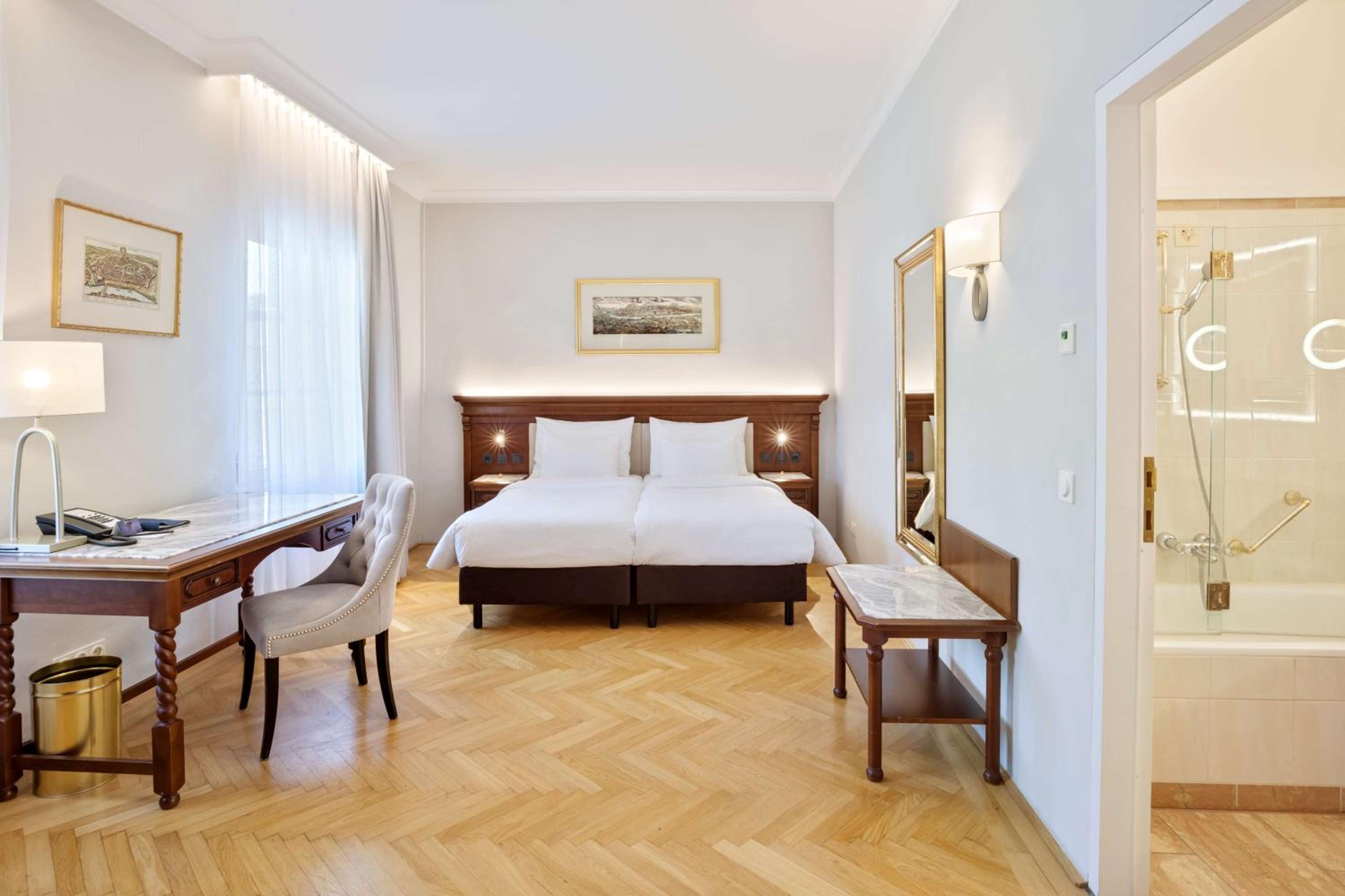 Salzburg Vacations - Radisson Blu Hotel Altstadt - Property Image 96